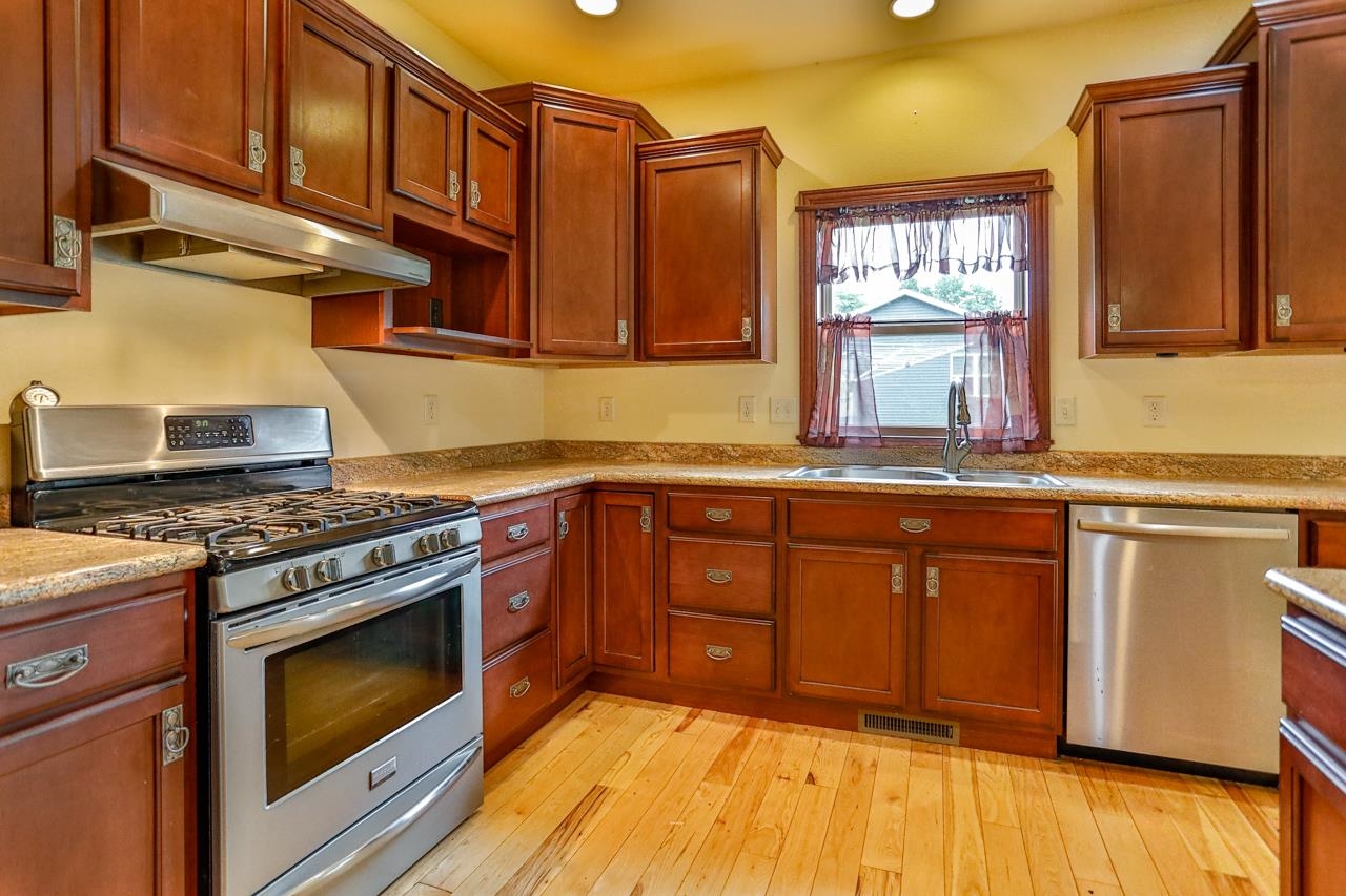 1615 Gemini Place Property Photo 16