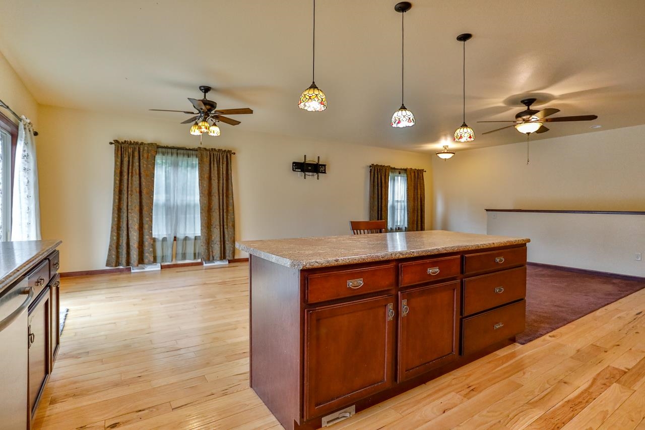 1615 Gemini Place Property Photo 17