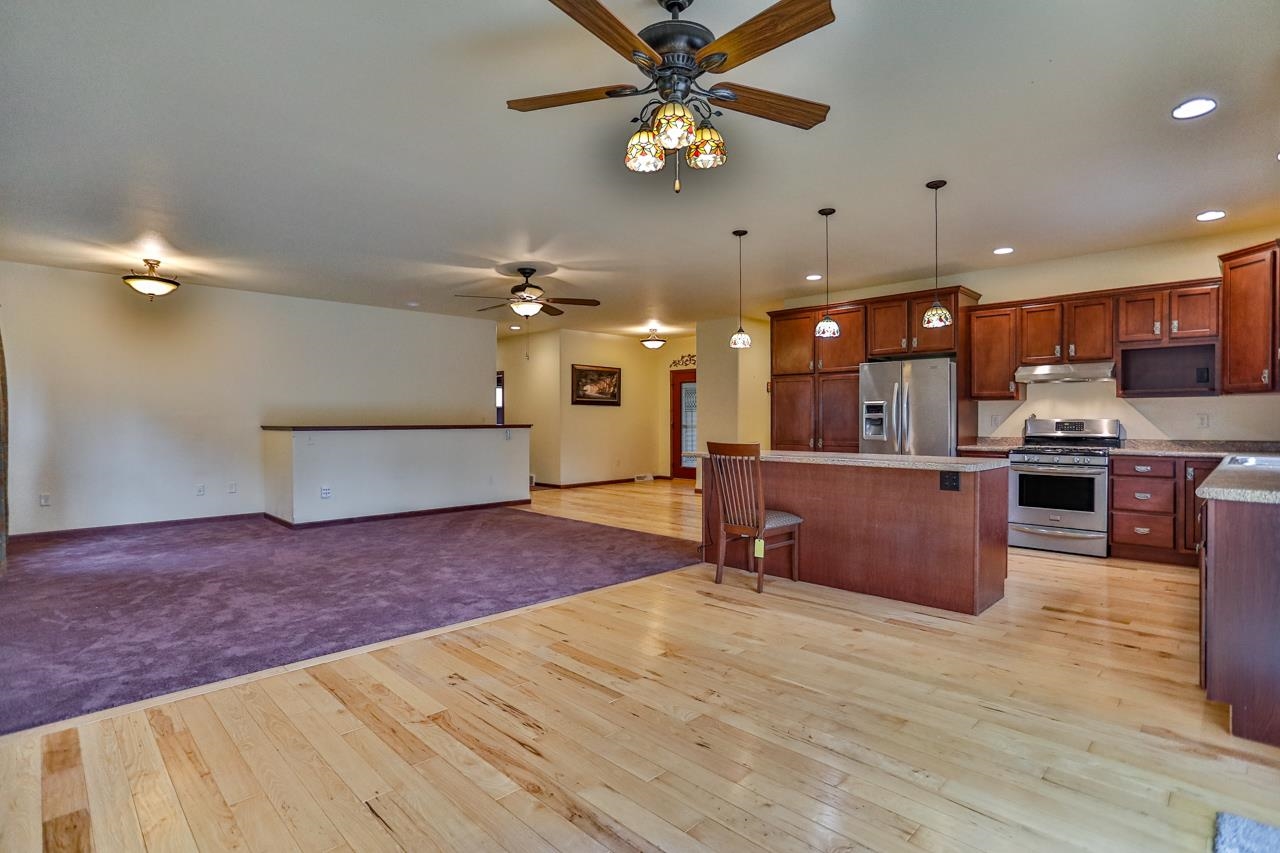 1615 Gemini Place Property Photo 20