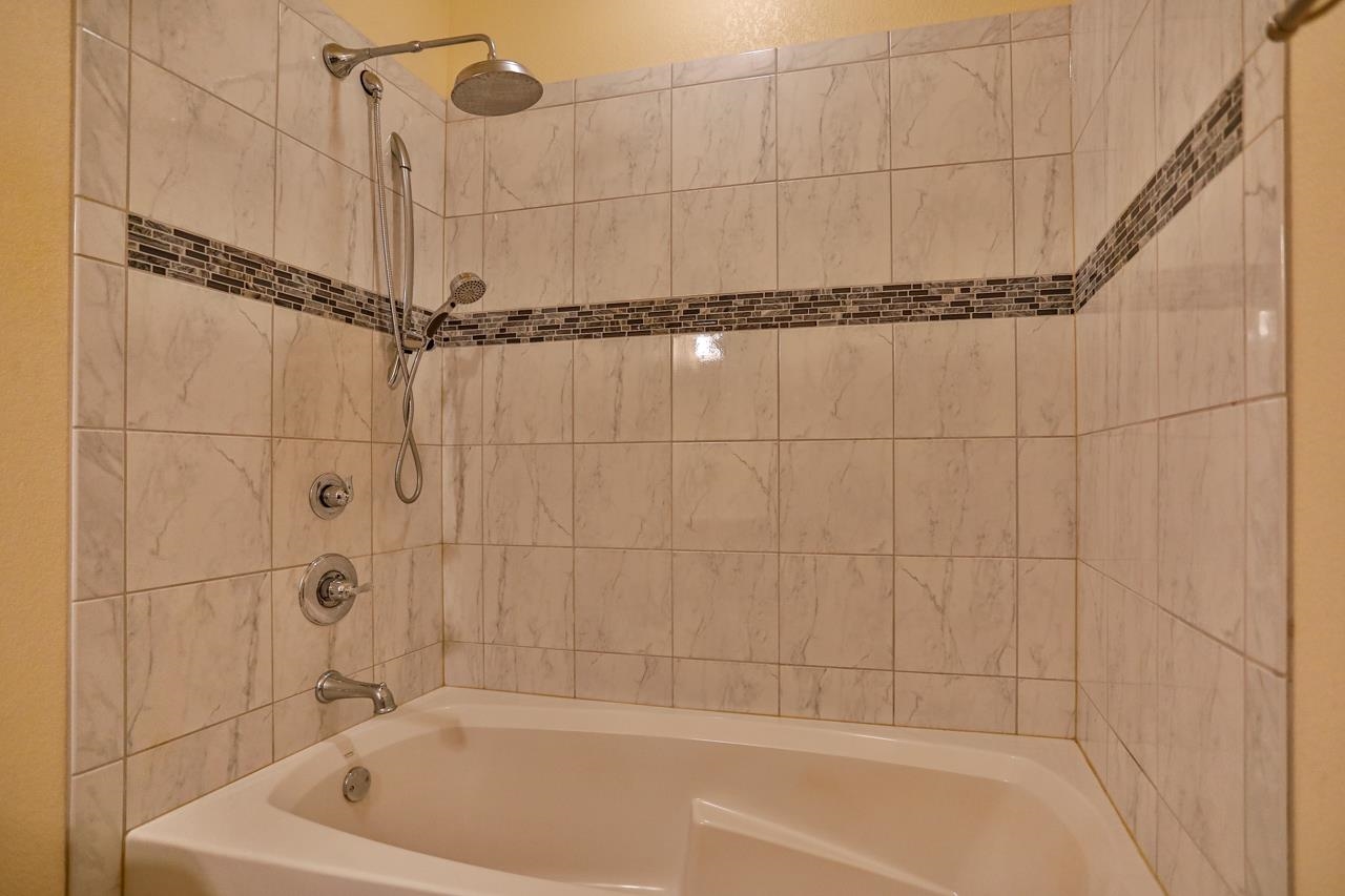 1615 Gemini Place Property Photo 32