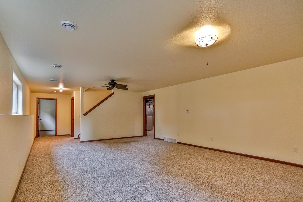 1615 Gemini Place Property Photo 36