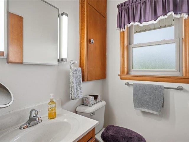 821 S Division Street Property Photo 12