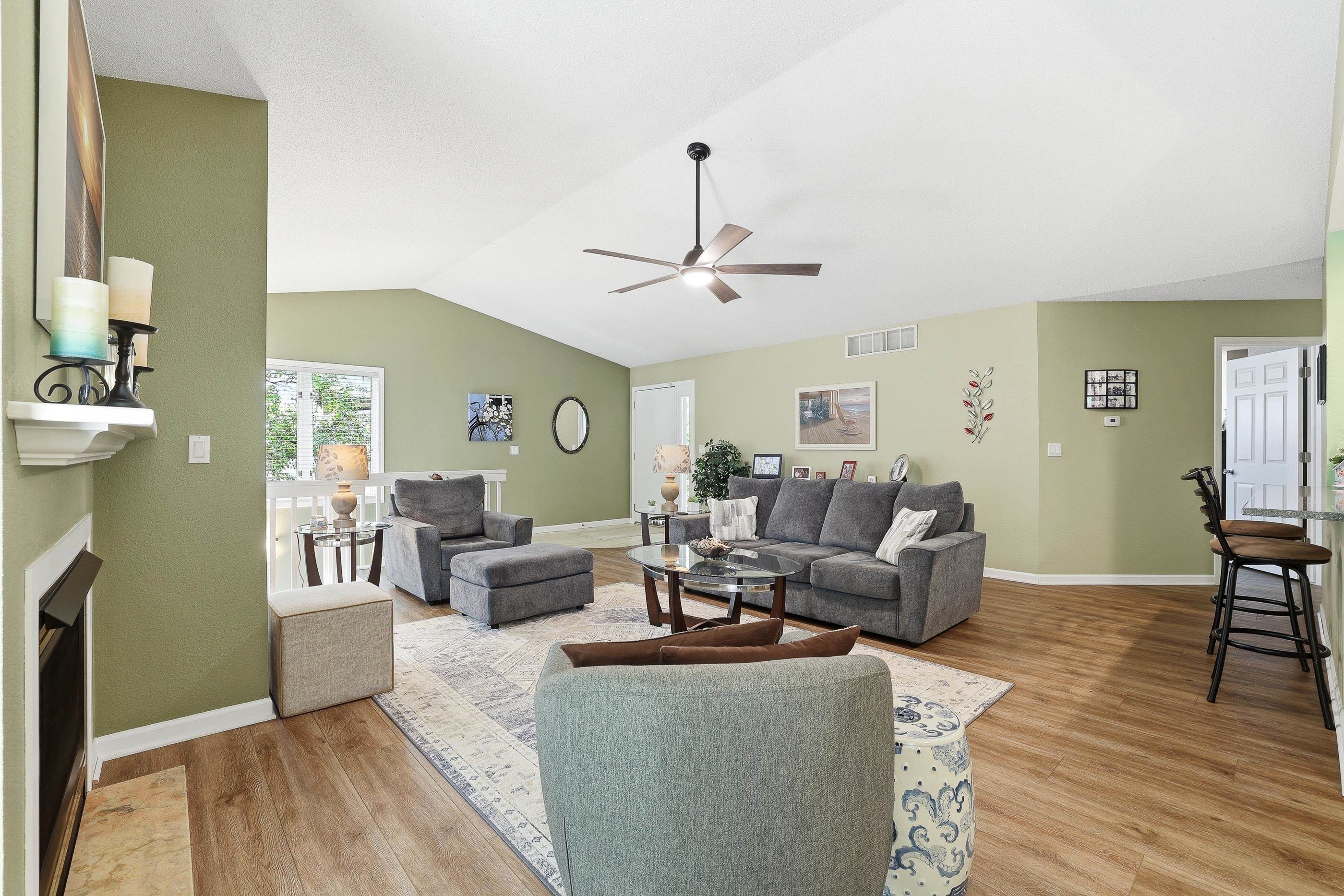 3301 Yvonne Drive Property Photo 12