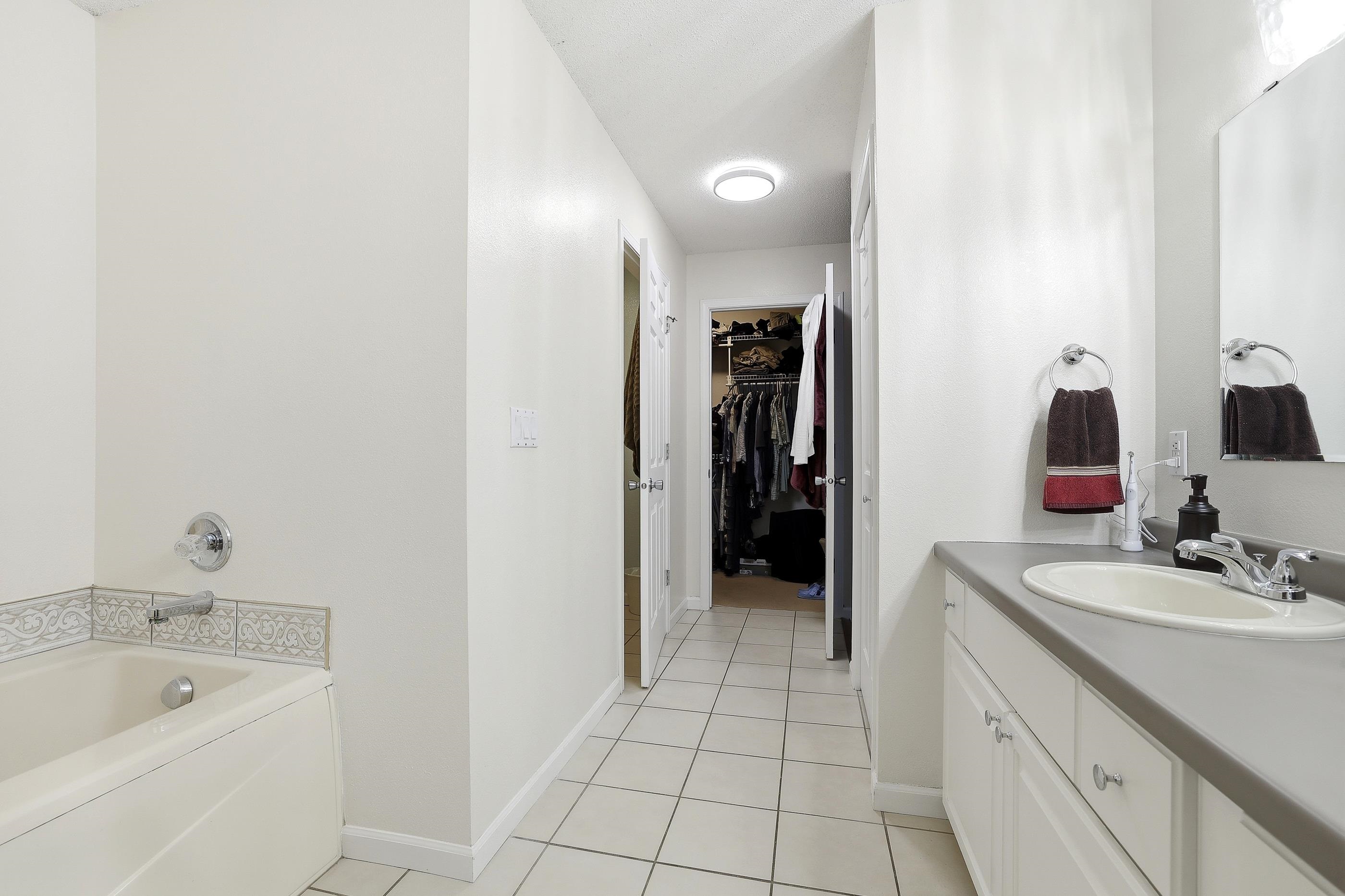 3301 Yvonne Drive Property Photo 34