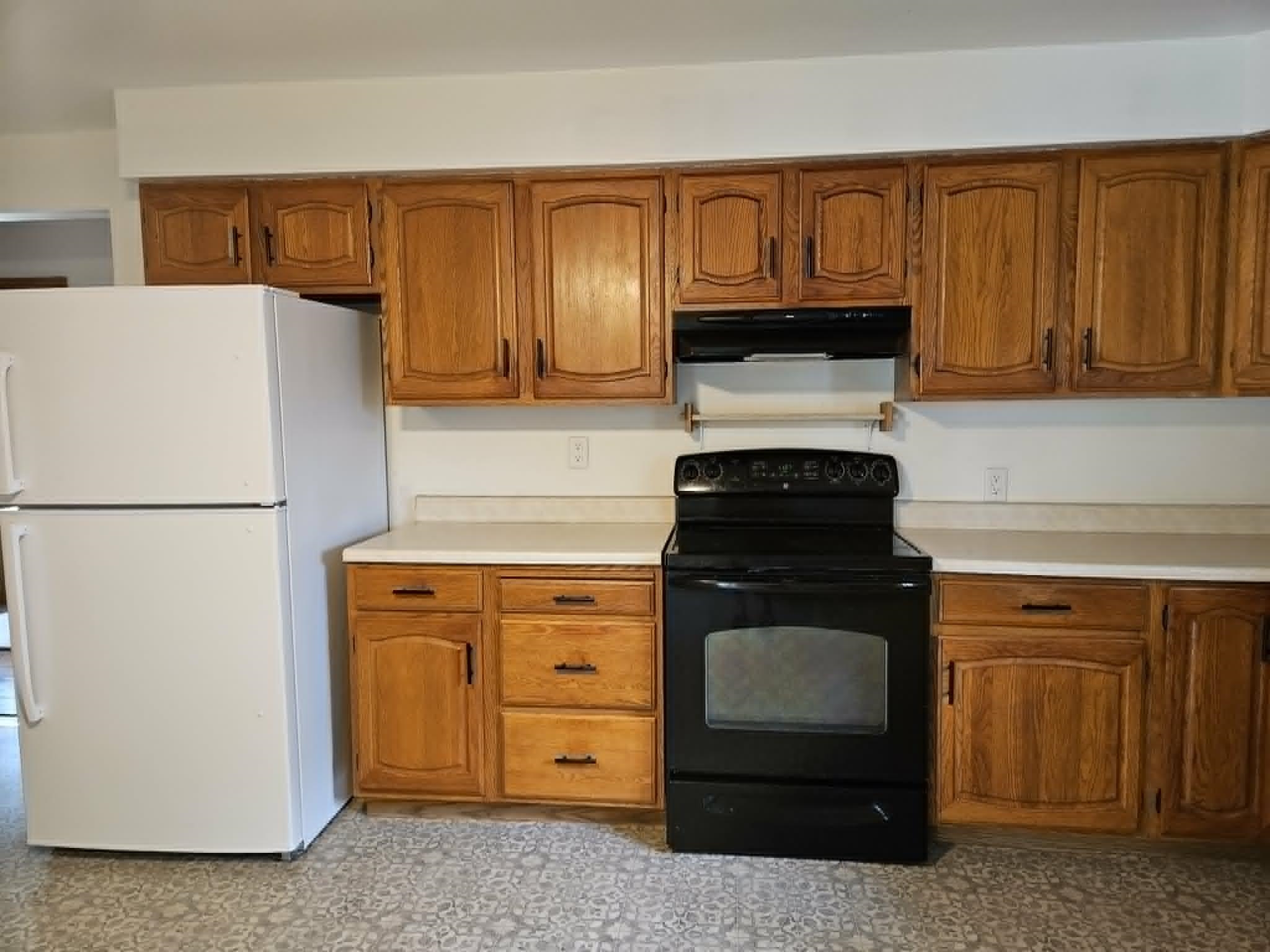827 W North Street Property Photo 8