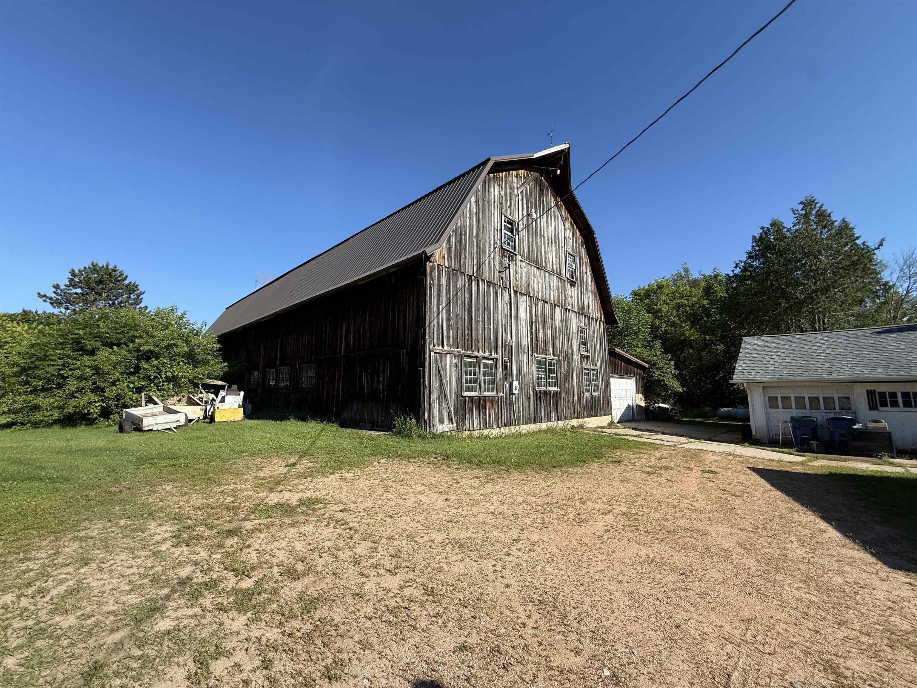 N6559 River Road Property Photo 6