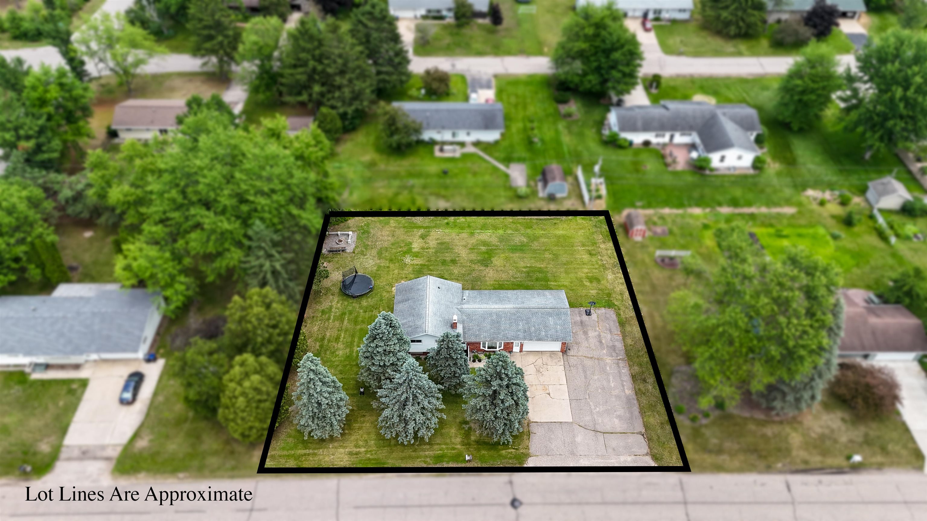 2020 Wisconsin Avenue Property Photo 6
