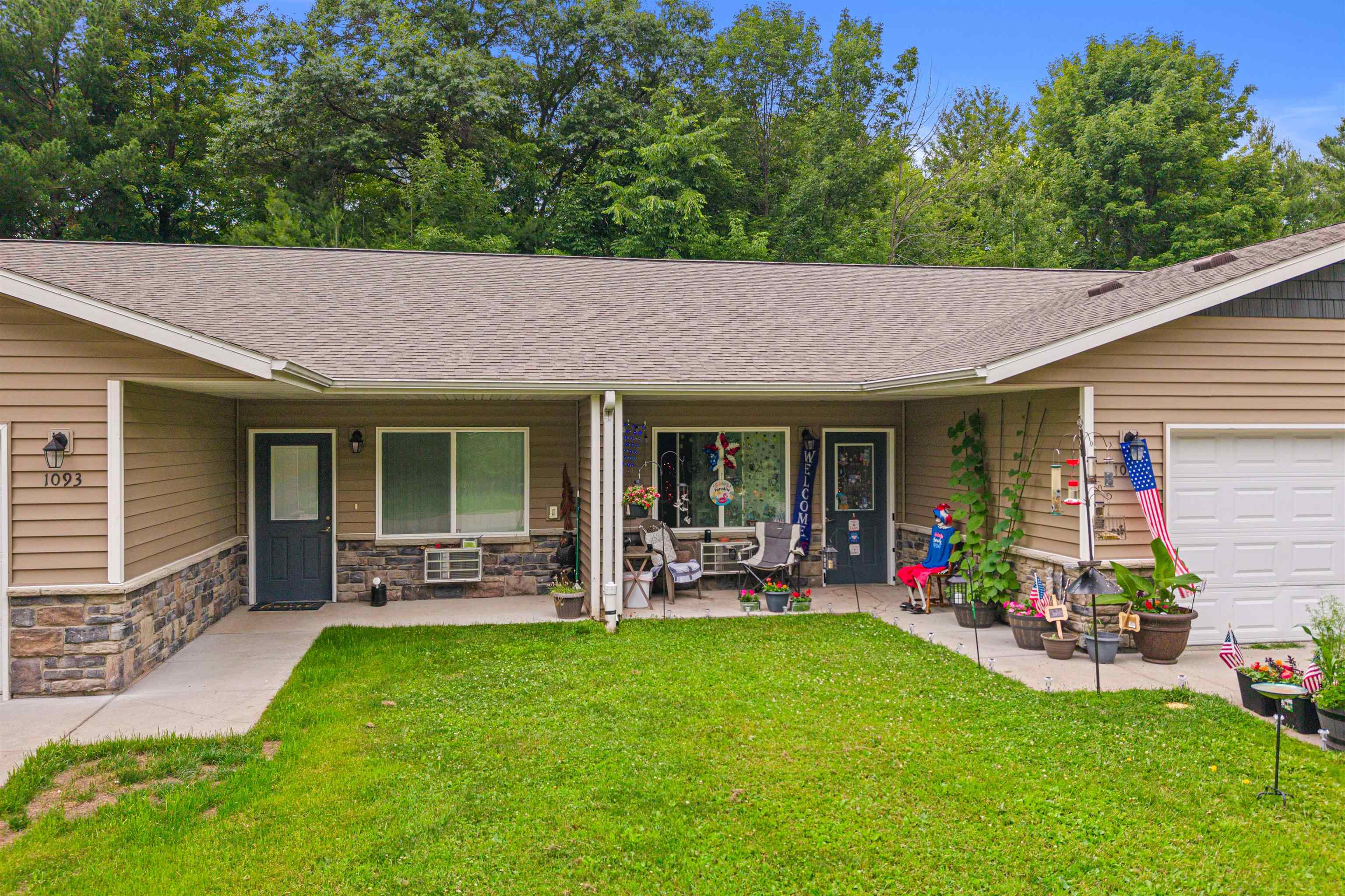 1091 - 1147 6th Street Property Photo 42