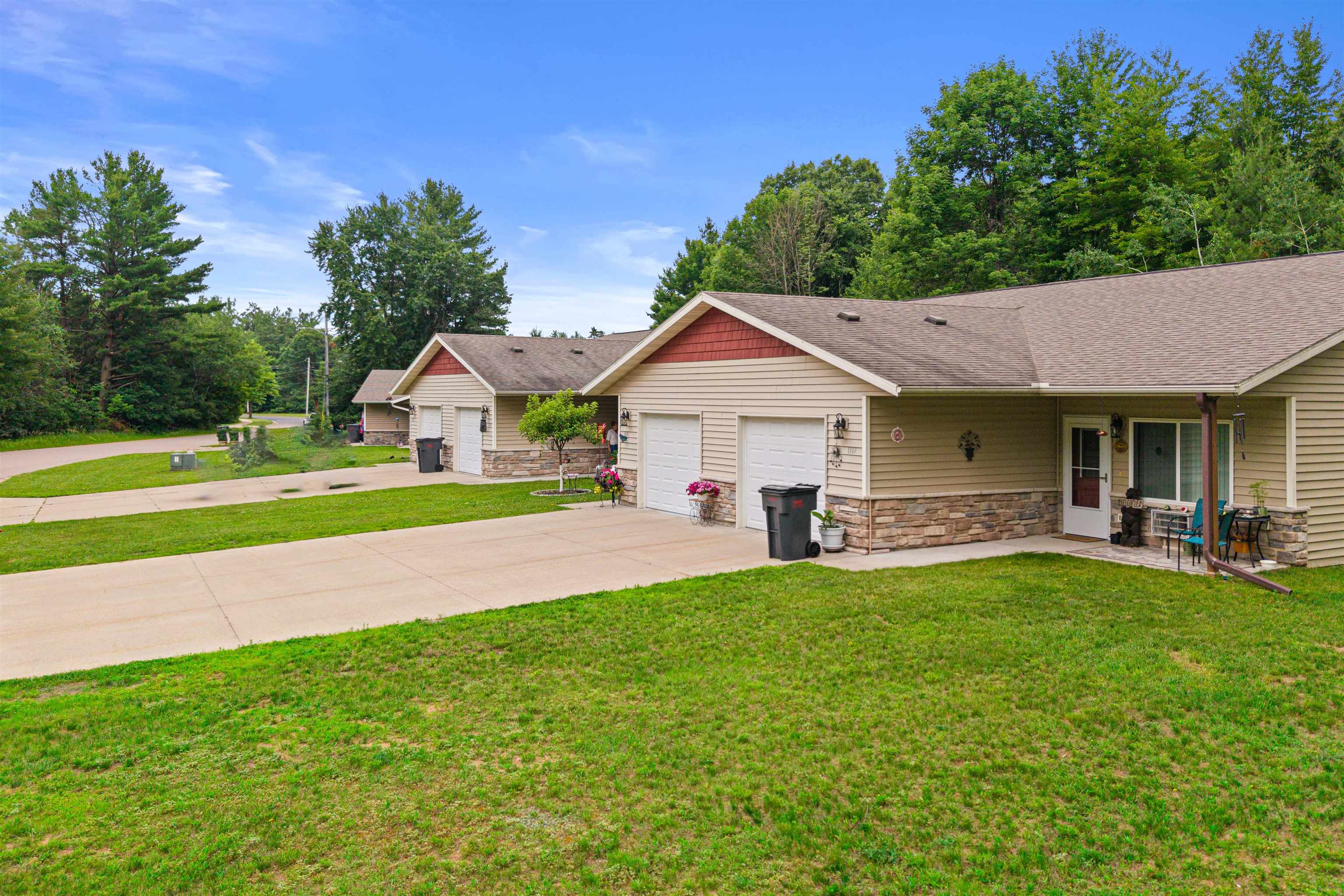 1091 - 1147 6th Street Property Photo 44
