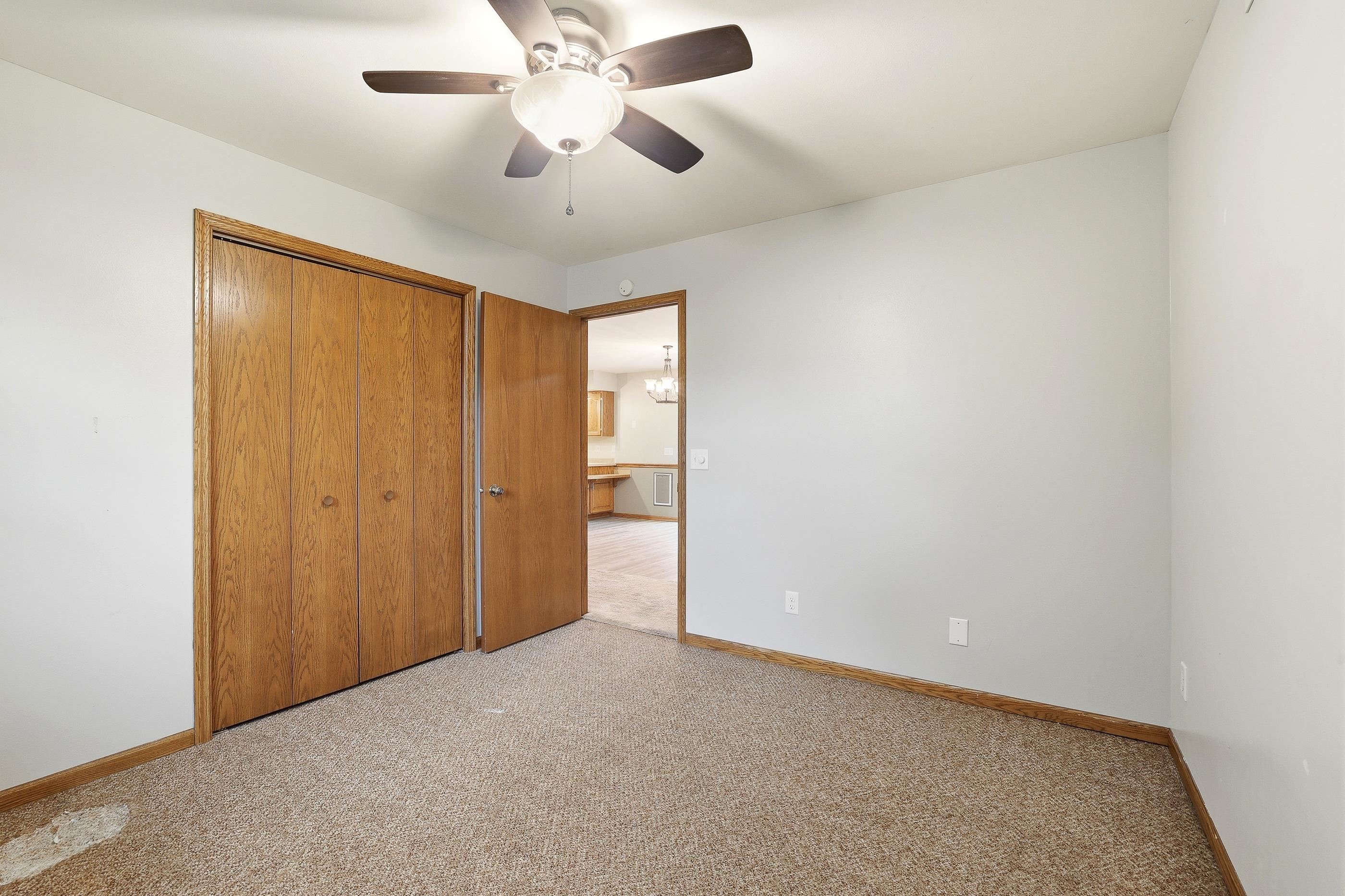 5664 Regent Street Property Photo 30
