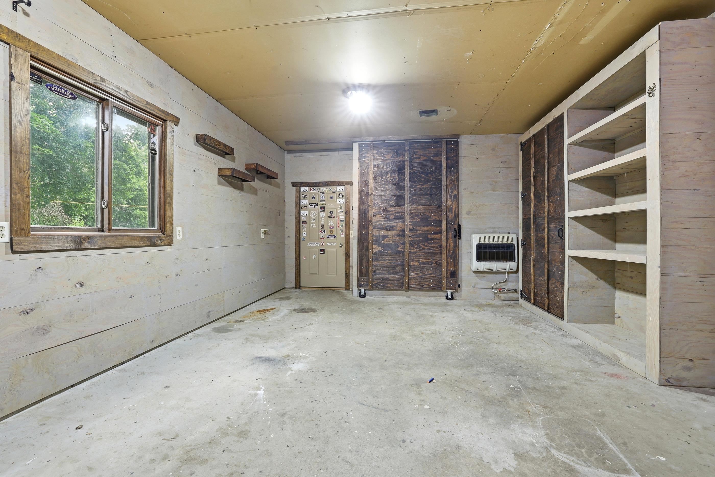 5664 Regent Street Property Photo 48