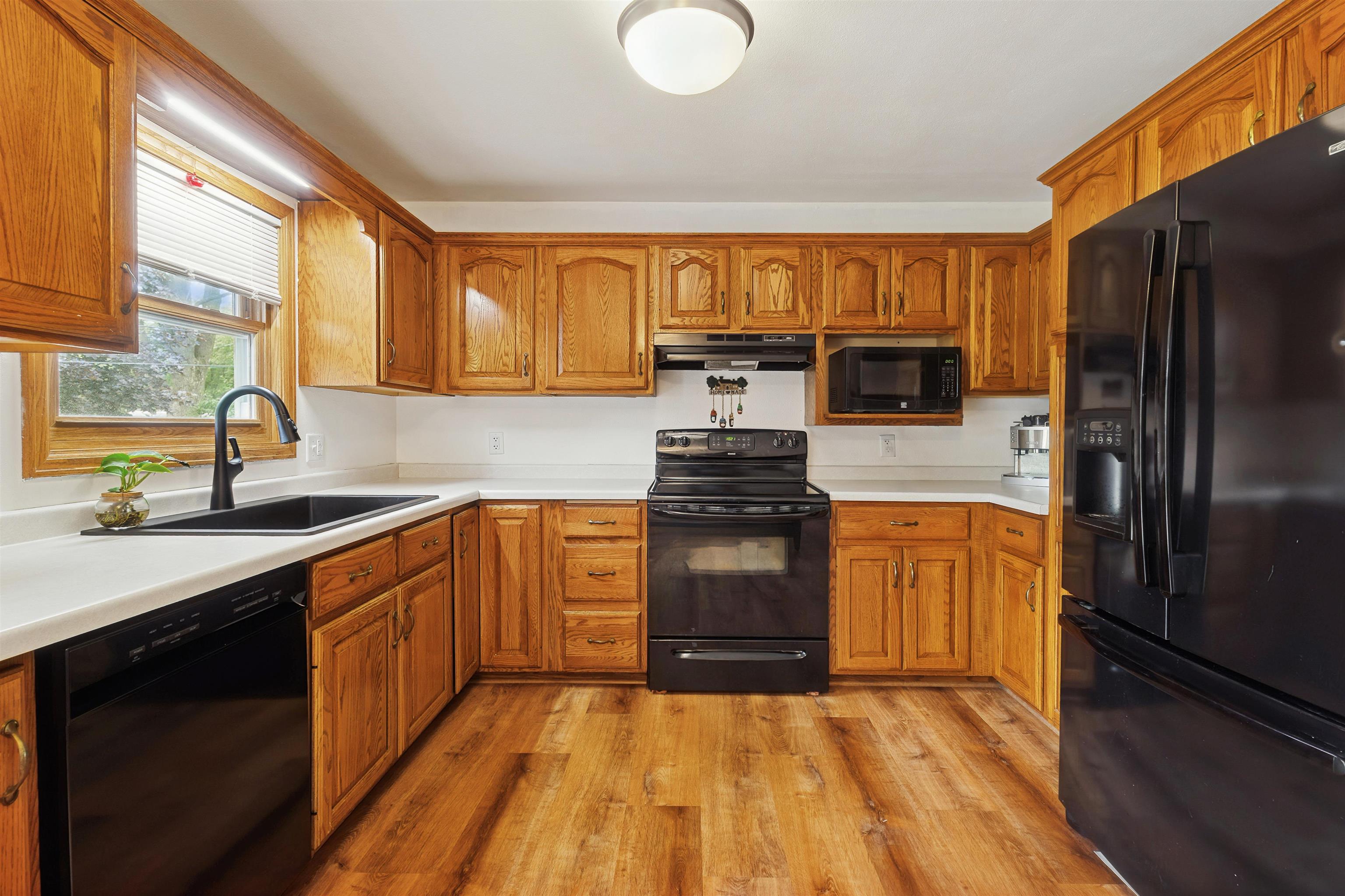 1930 3rd Street North Property Photo 5