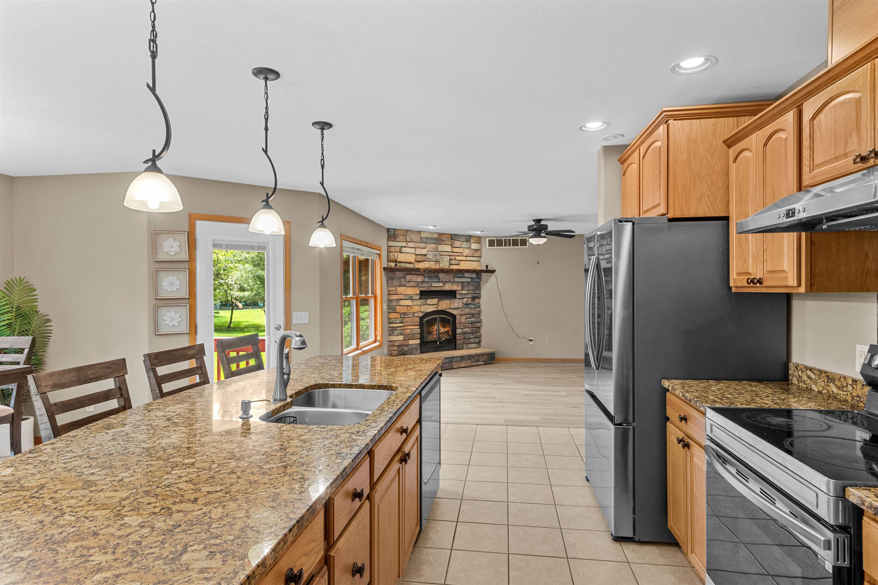 5011 Prairie Ridge Drive Property Photo 8