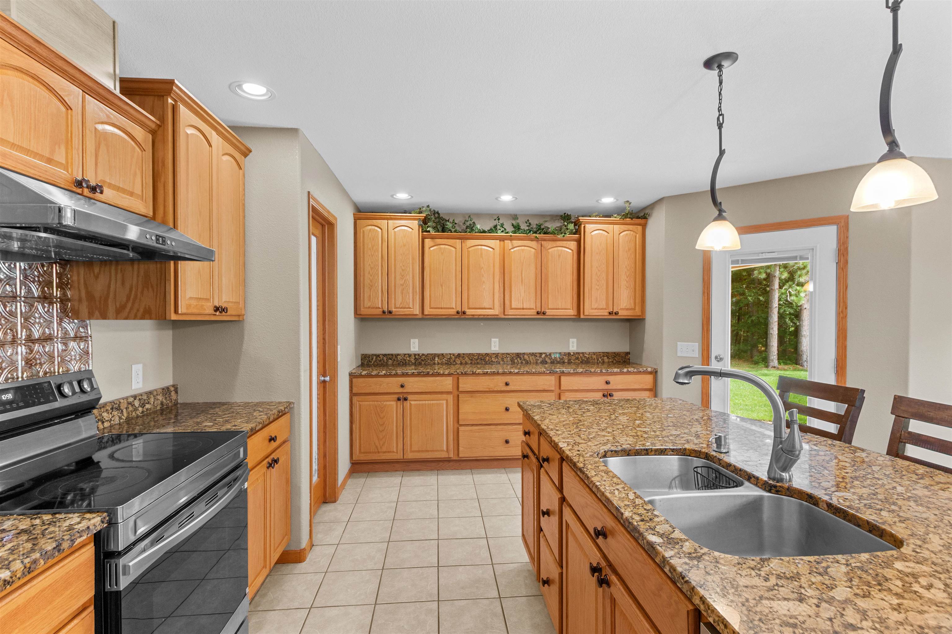 5011 Prairie Ridge Drive Property Photo 11
