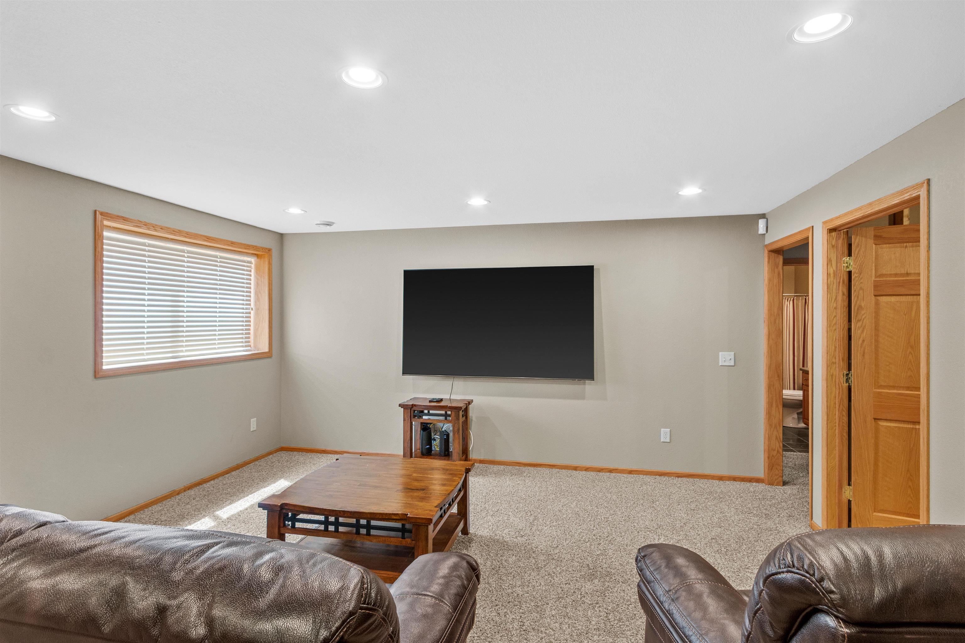 5011 Prairie Ridge Drive Property Photo 32