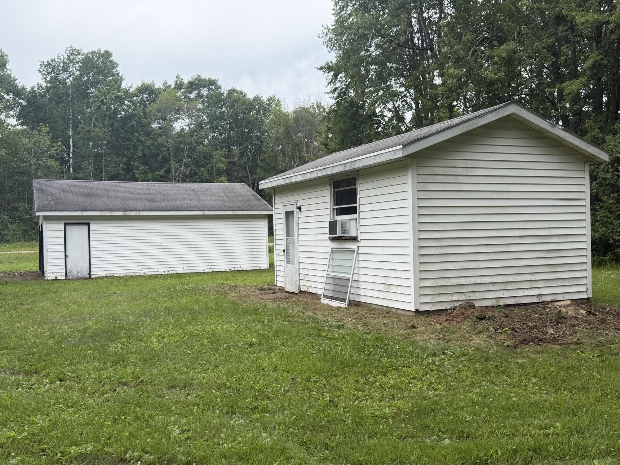 4428 Old 41 Road Property Photo 2