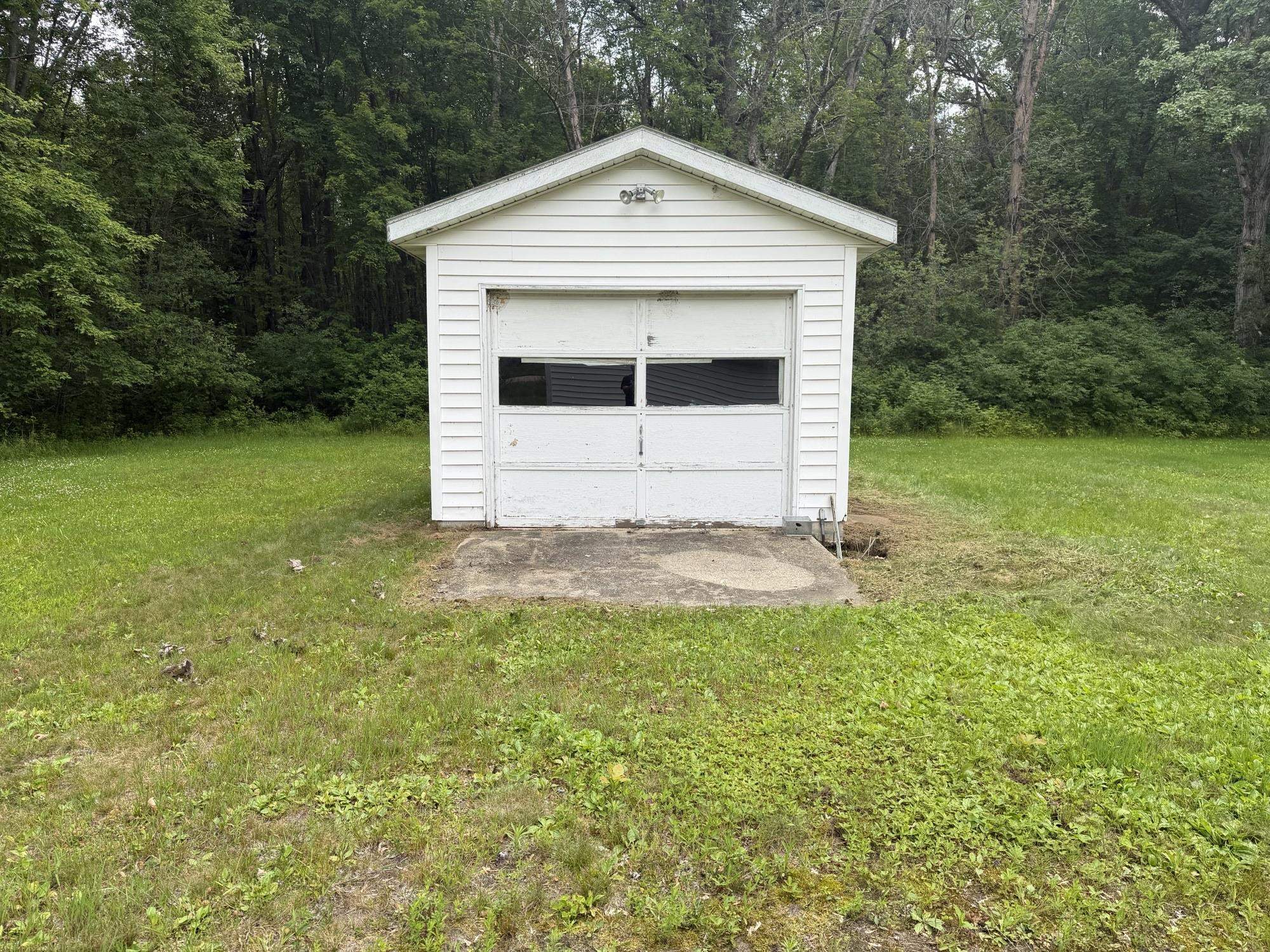 4428 Old 41 Road Property Photo 5