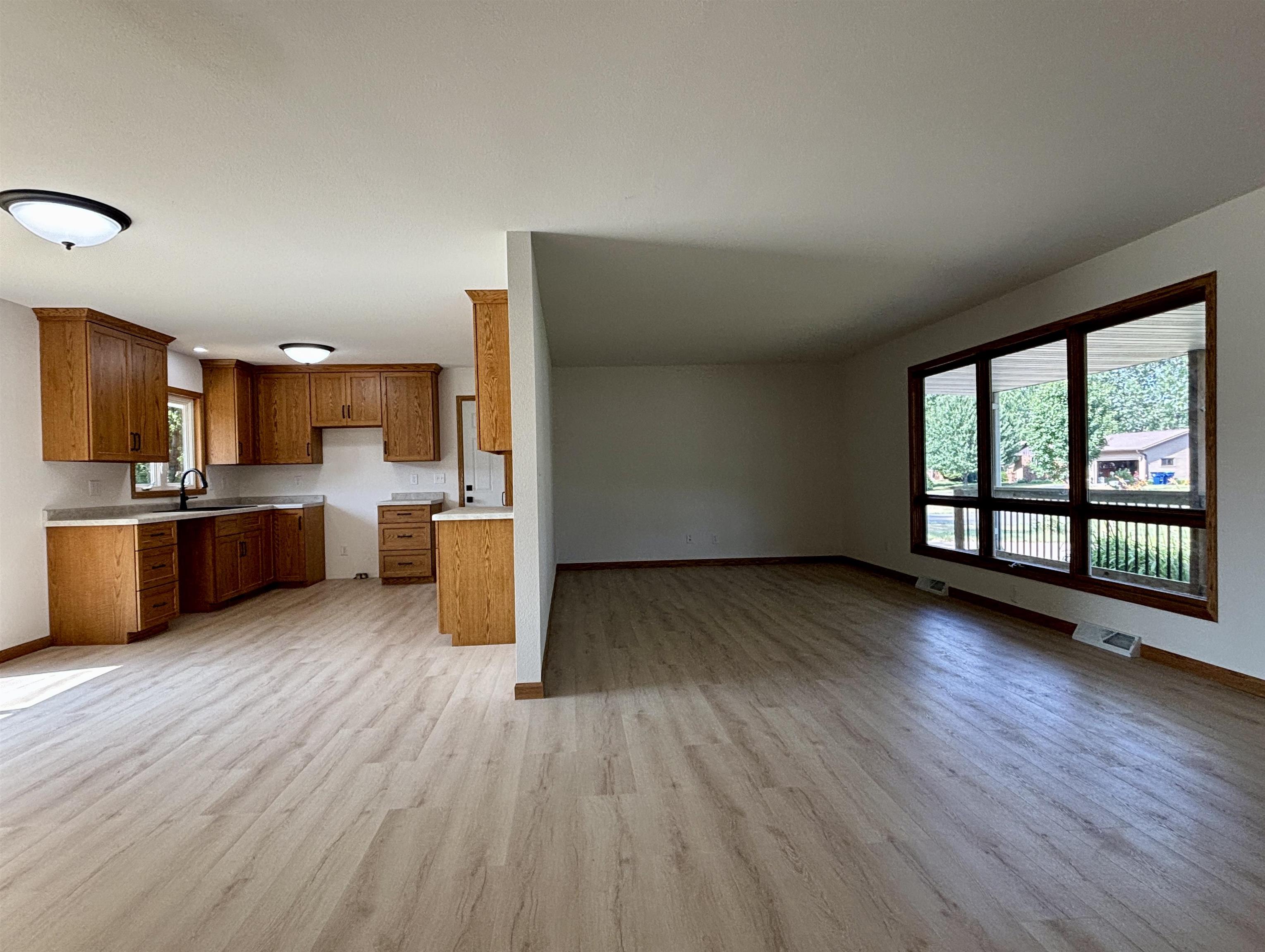 5606 Walnut Street Property Photo 1