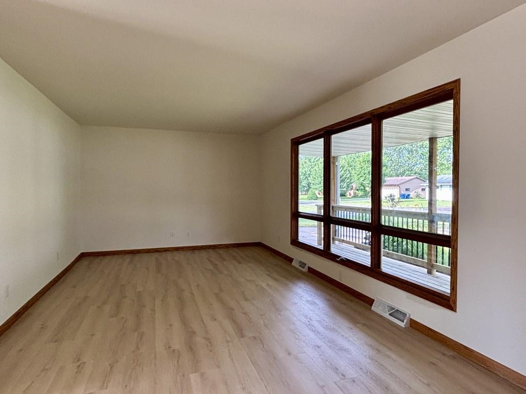 5606 Walnut Street Property Photo 10