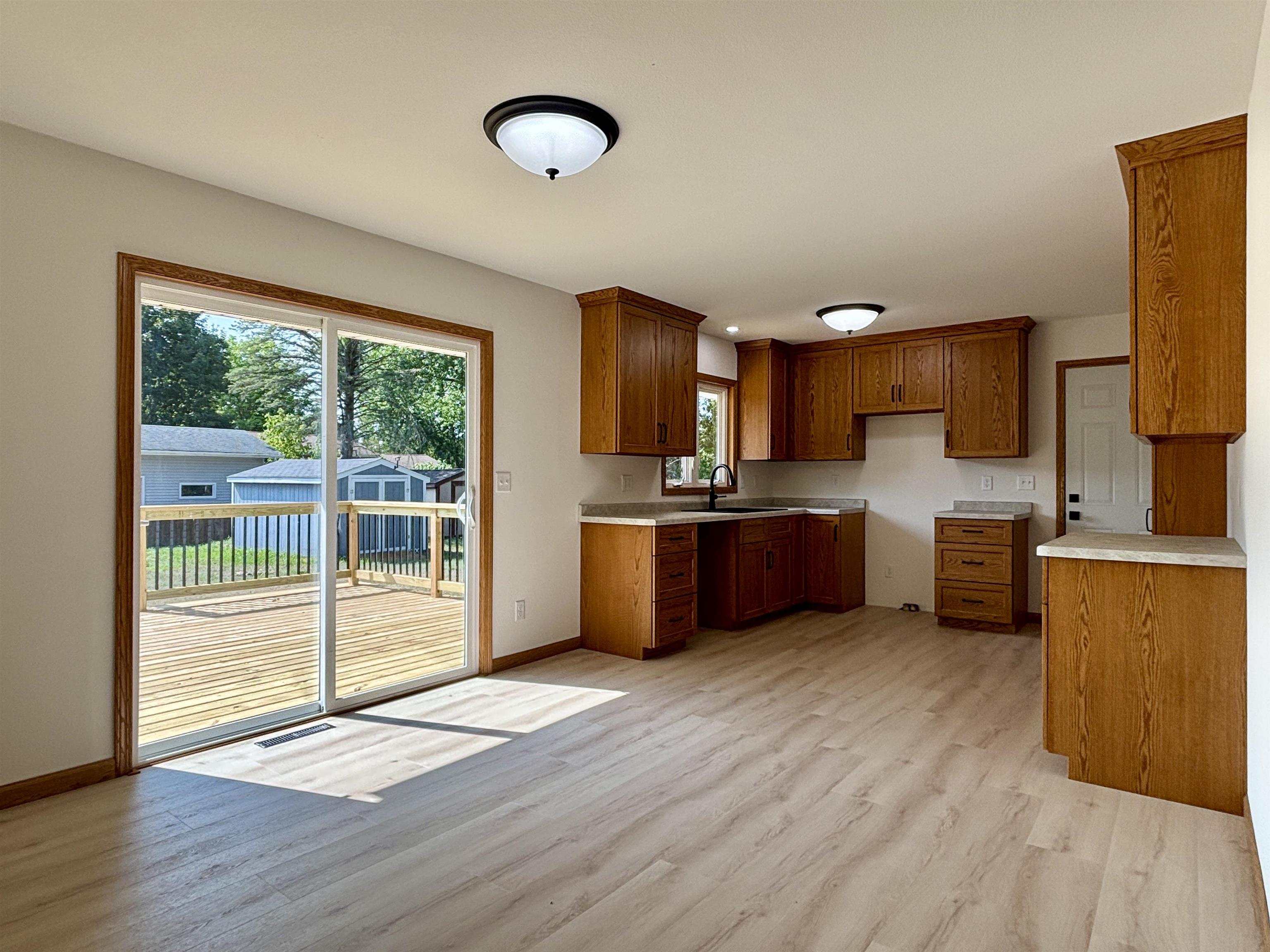 5606 Walnut Street Property Photo 13