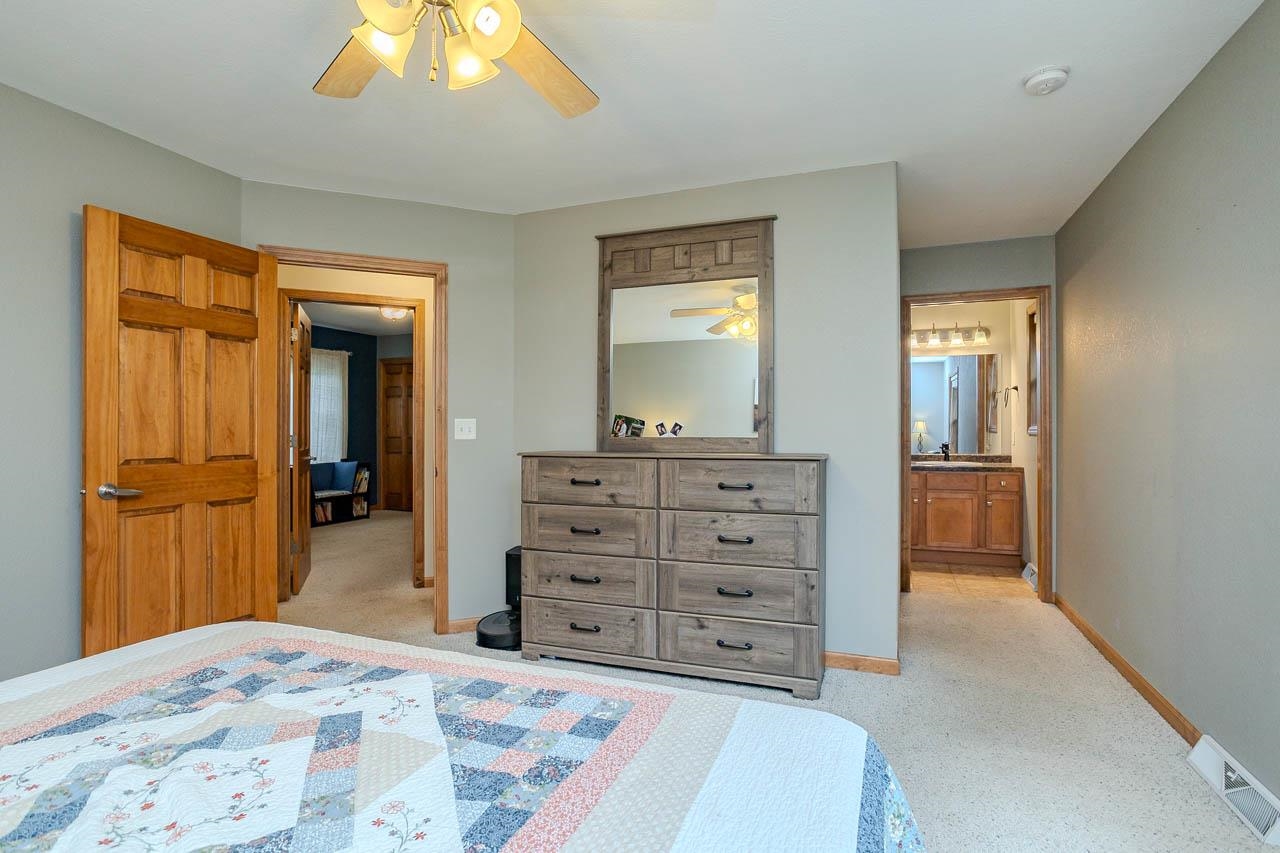 6106 Canoe Street Property Photo 32