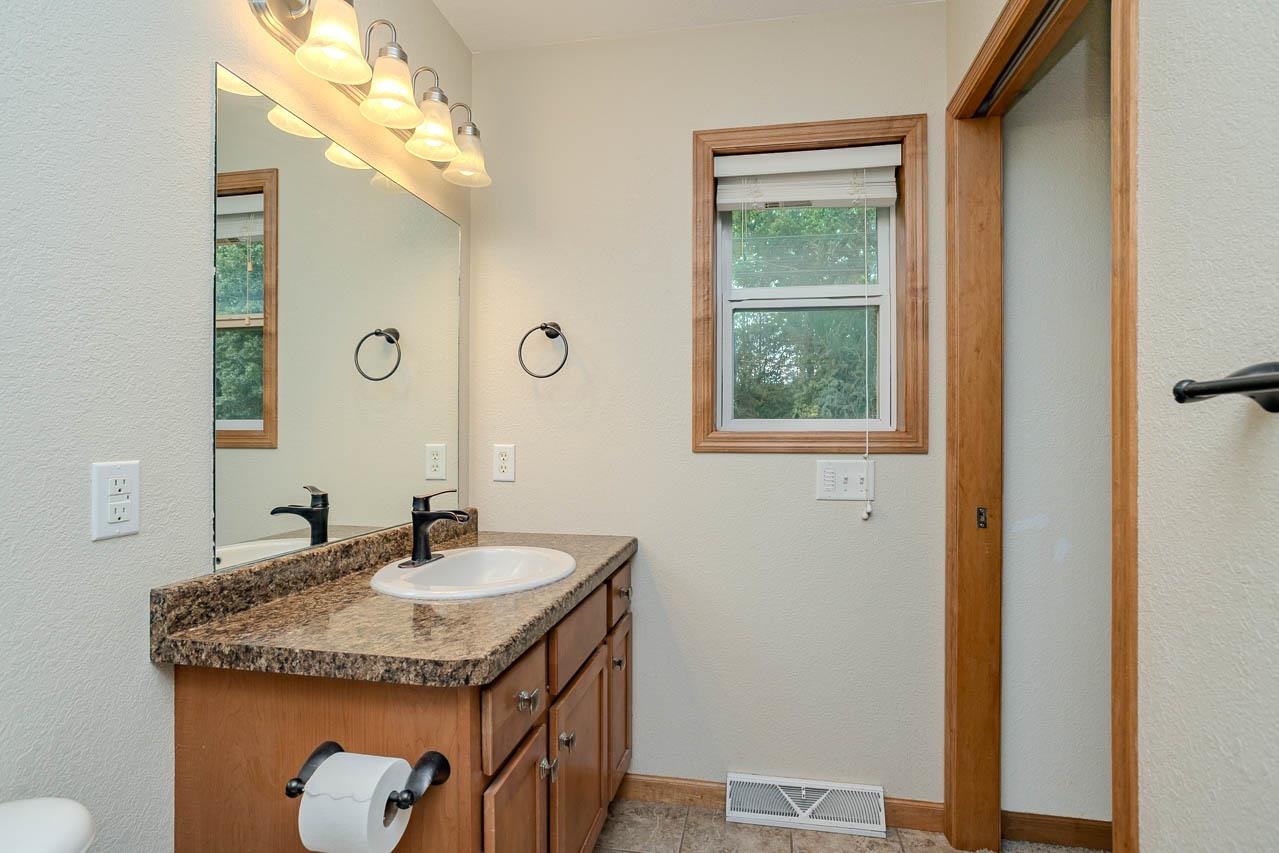 6106 Canoe Street Property Photo 36