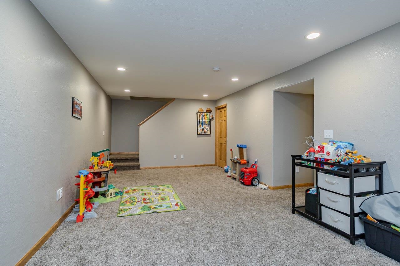 6106 Canoe Street Property Photo 39