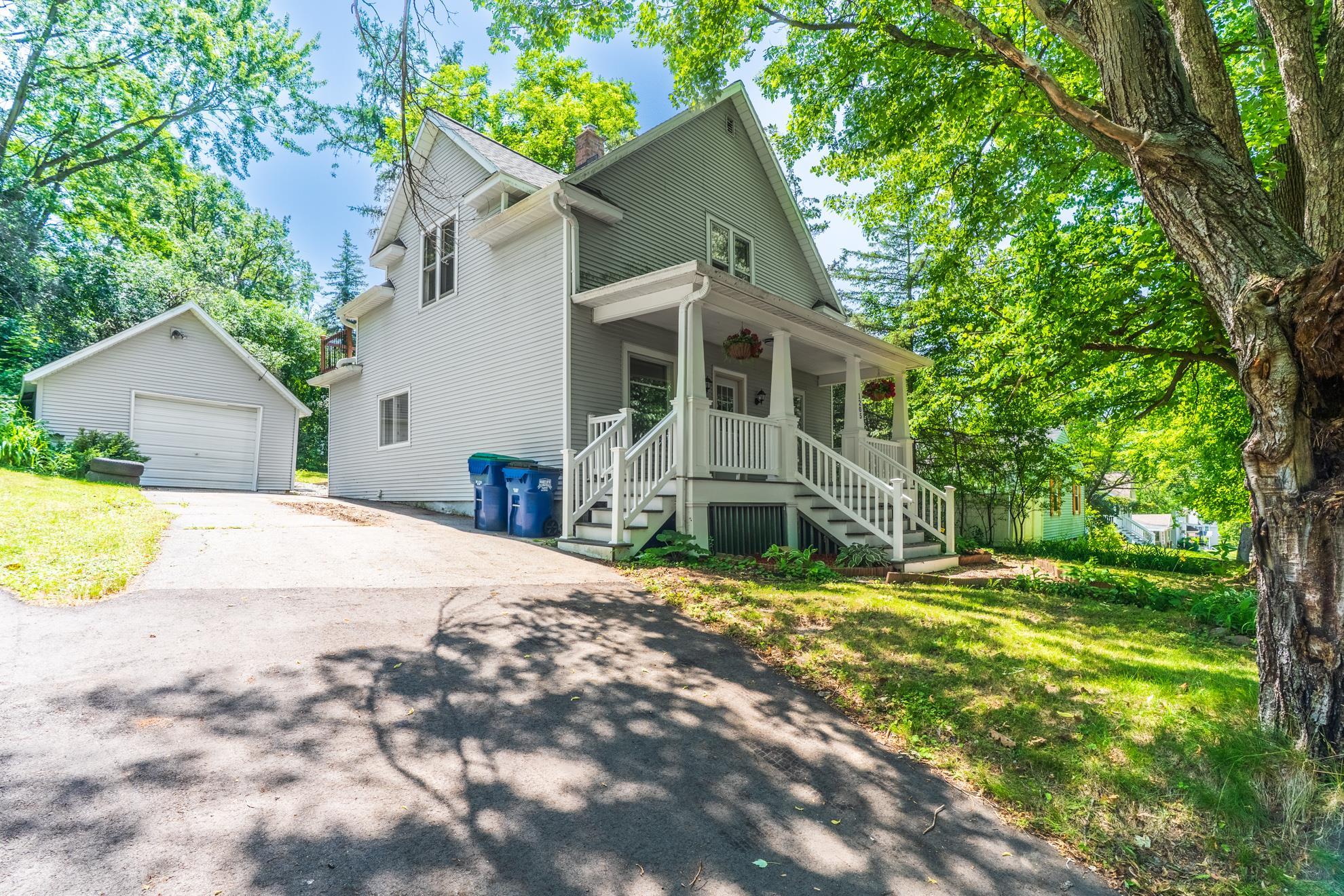 1205 Steuben Street Property Photo 3