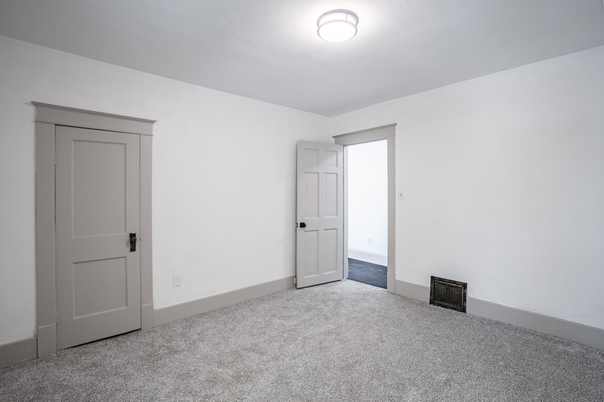 1205 Steuben Street Property Photo 25