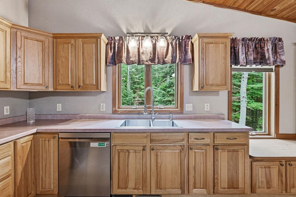 3475 Oak Hill Lane Property Photo 12