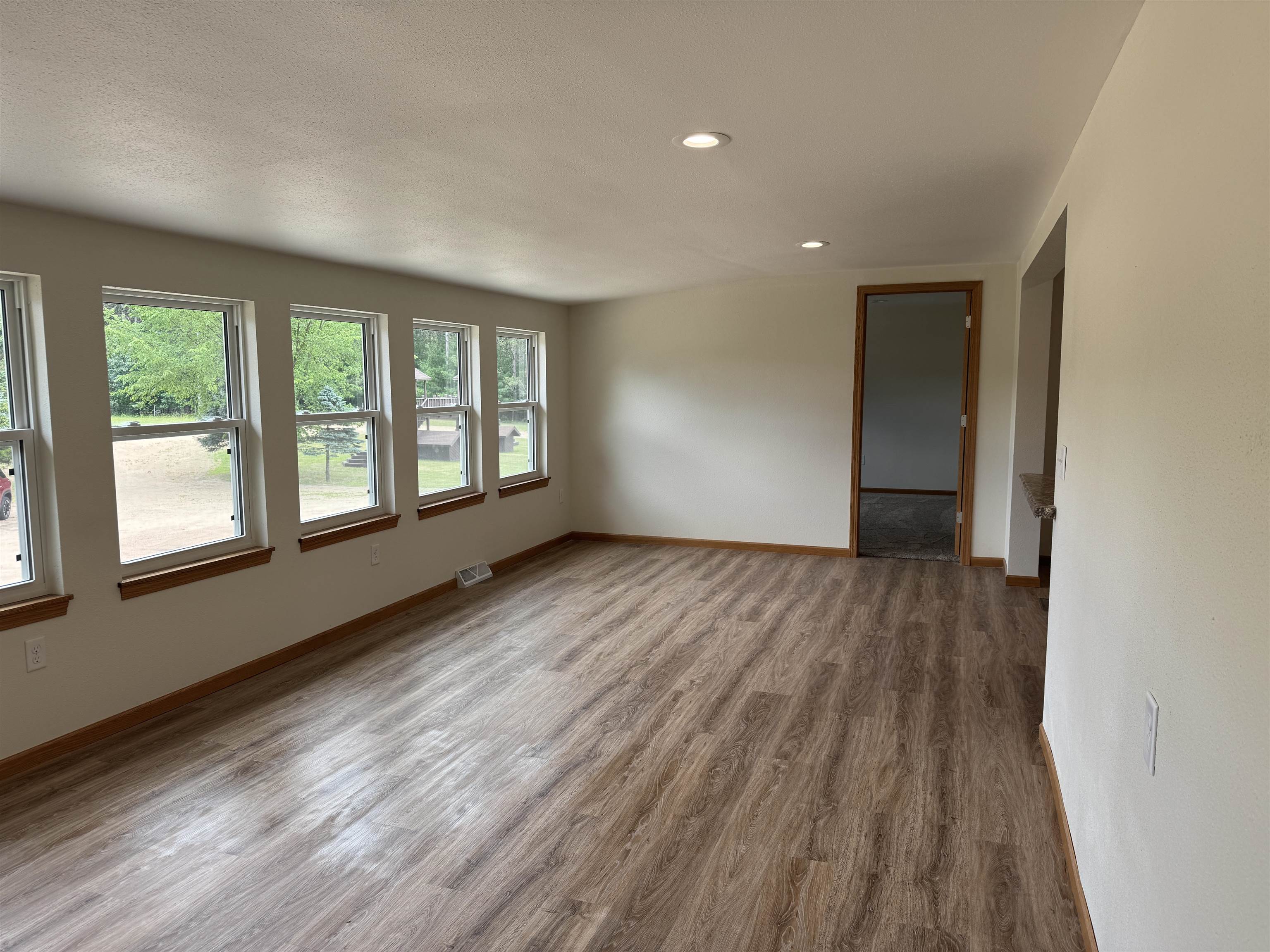 2478 18th Avenue Property Photo 5