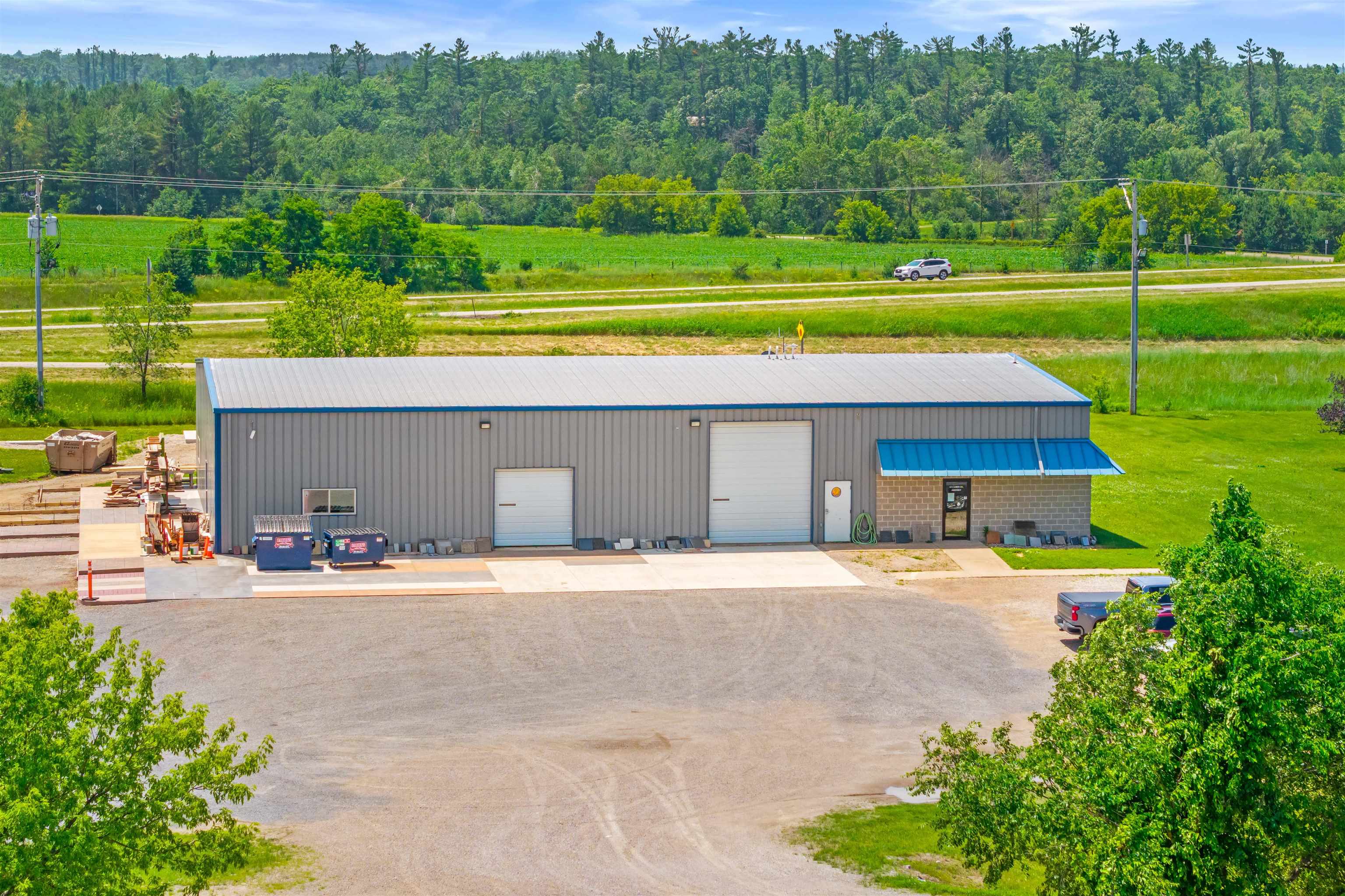 411 Lorry Street Property Photo 2