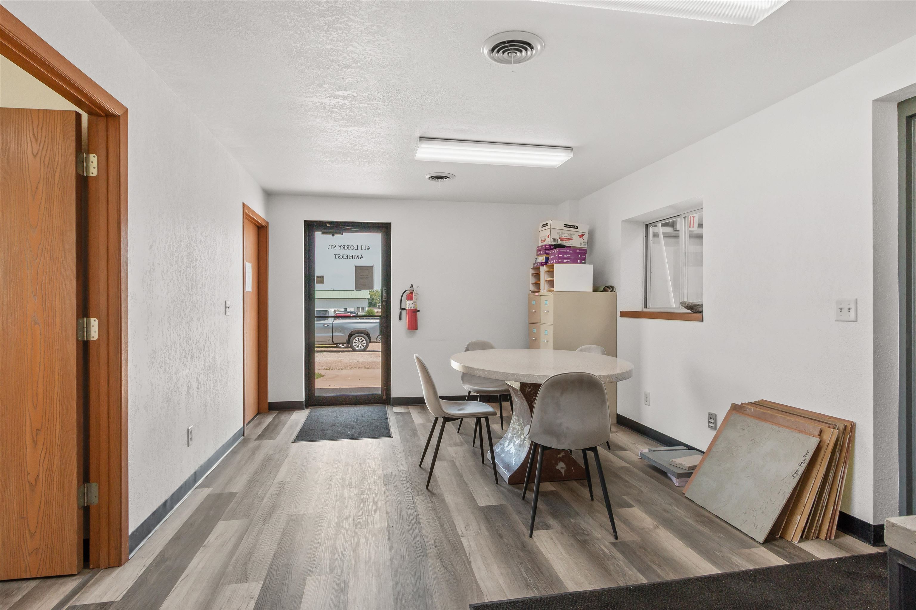411 Lorry Street Property Photo 4