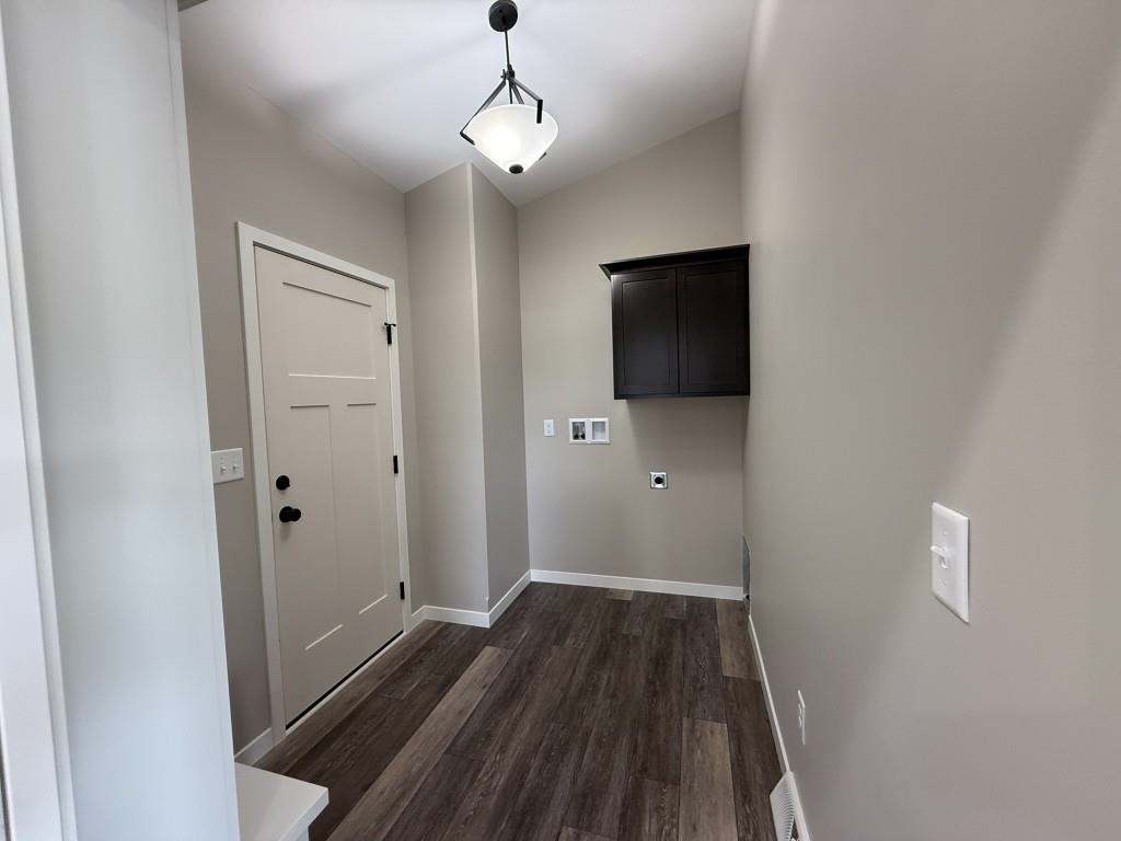 3702 Green Pastures Lane Property Photo 2