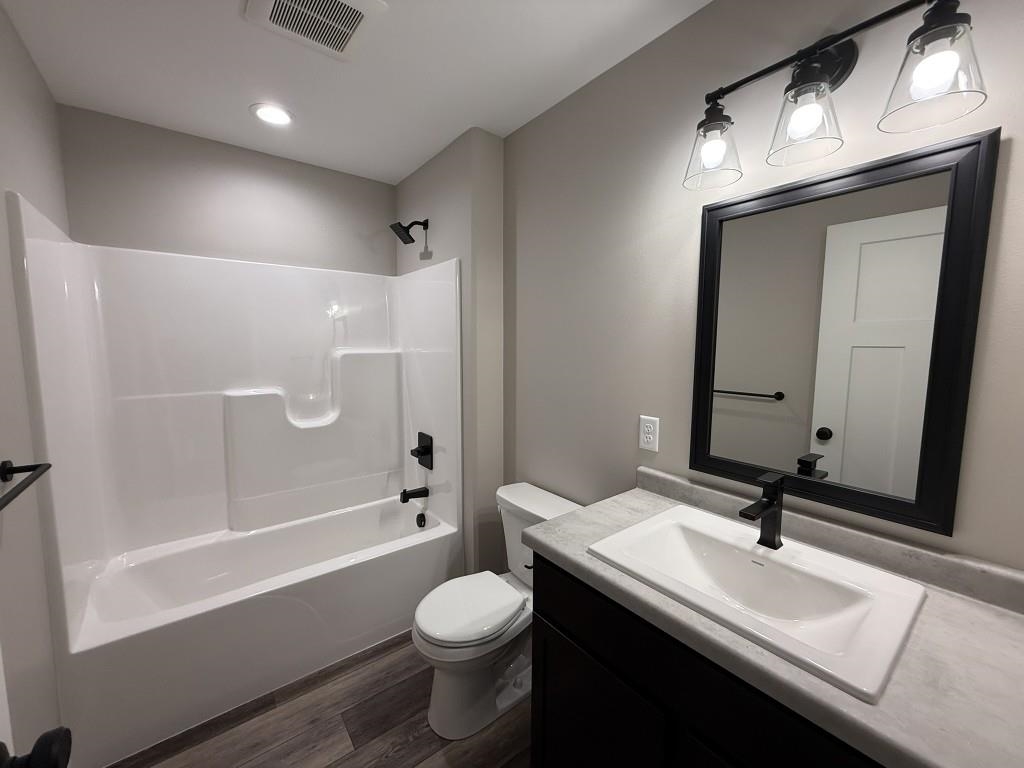 3702 Green Pastures Lane Property Photo 17