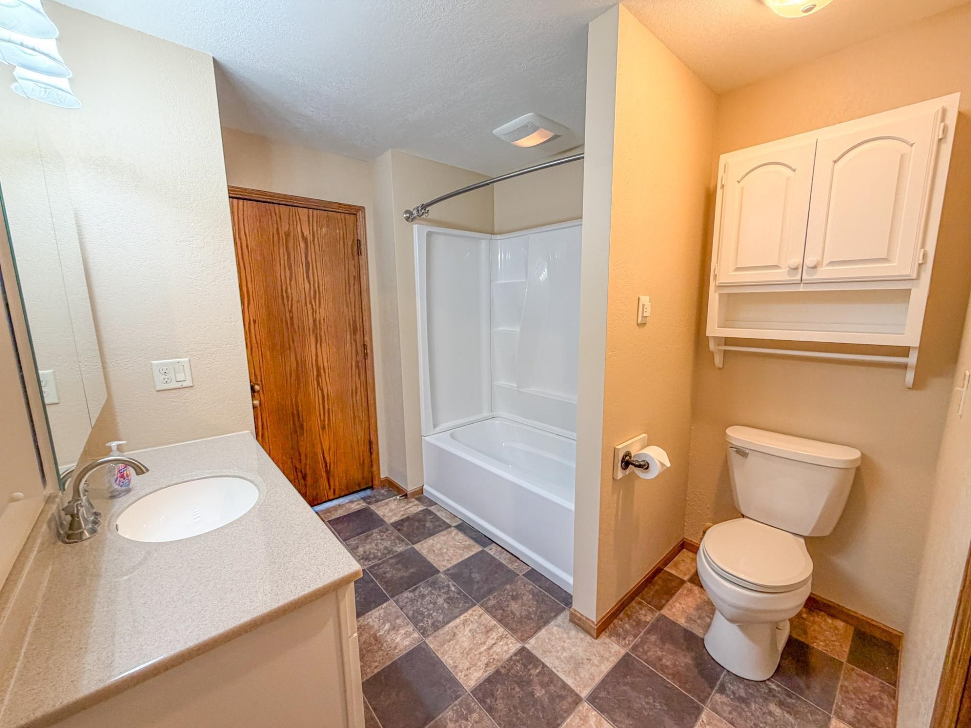 250 Kimball Street Property Photo 32