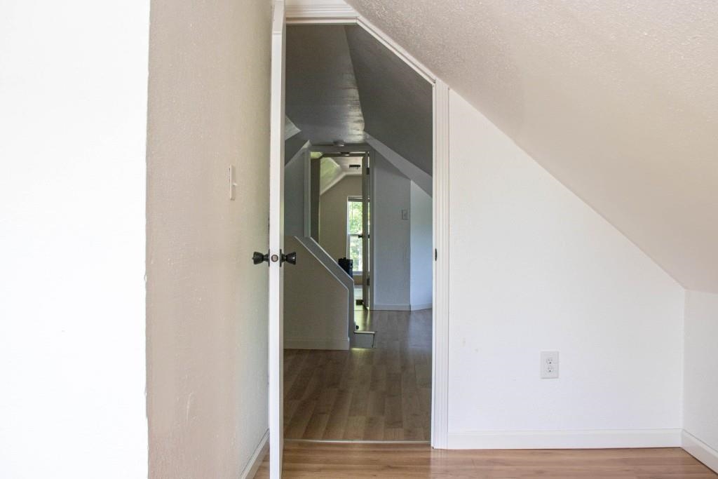 1002 N 1st Avenue Property Photo 30