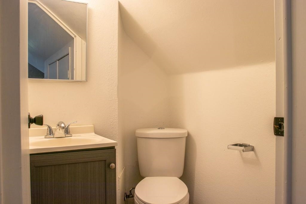 1002 N 1st Avenue Property Photo 33