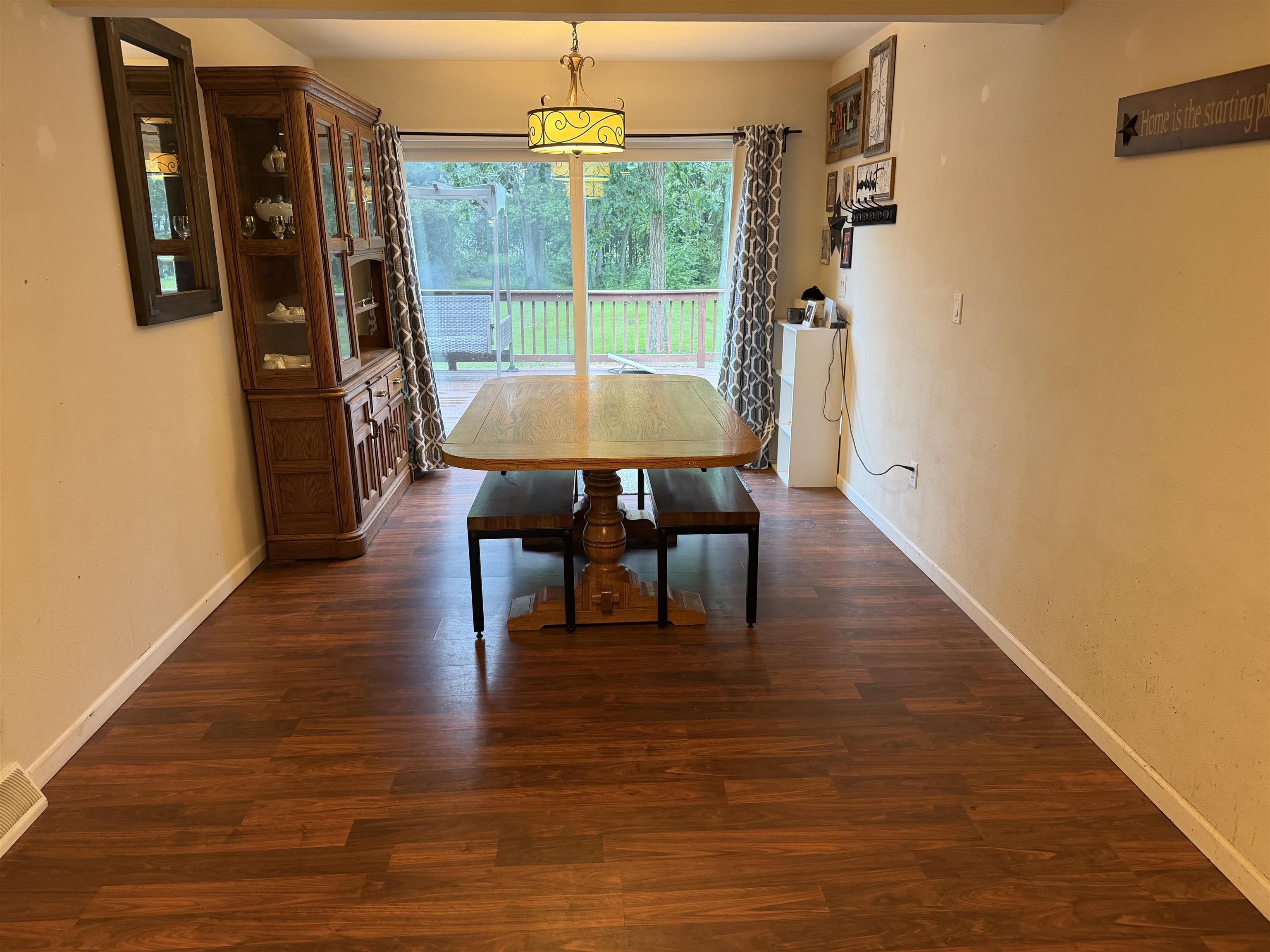 903 School Street Property Photo 14