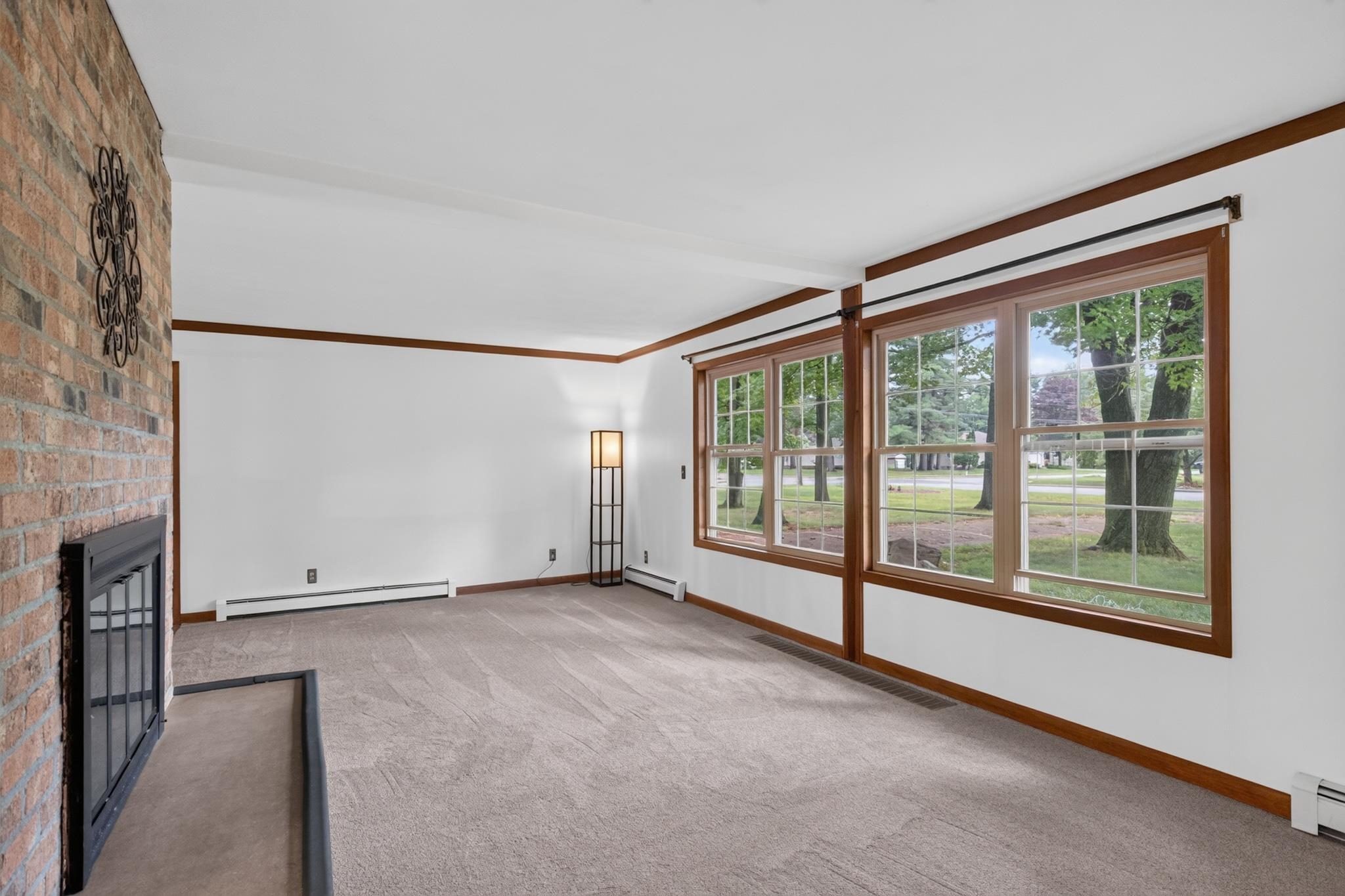 3051 Shady Lane Property Photo 9