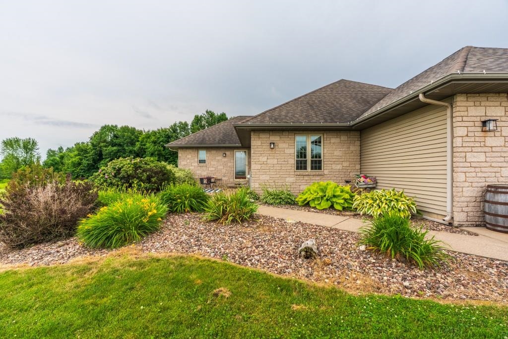 142951 Rolling Meadows Lane Property Photo 3