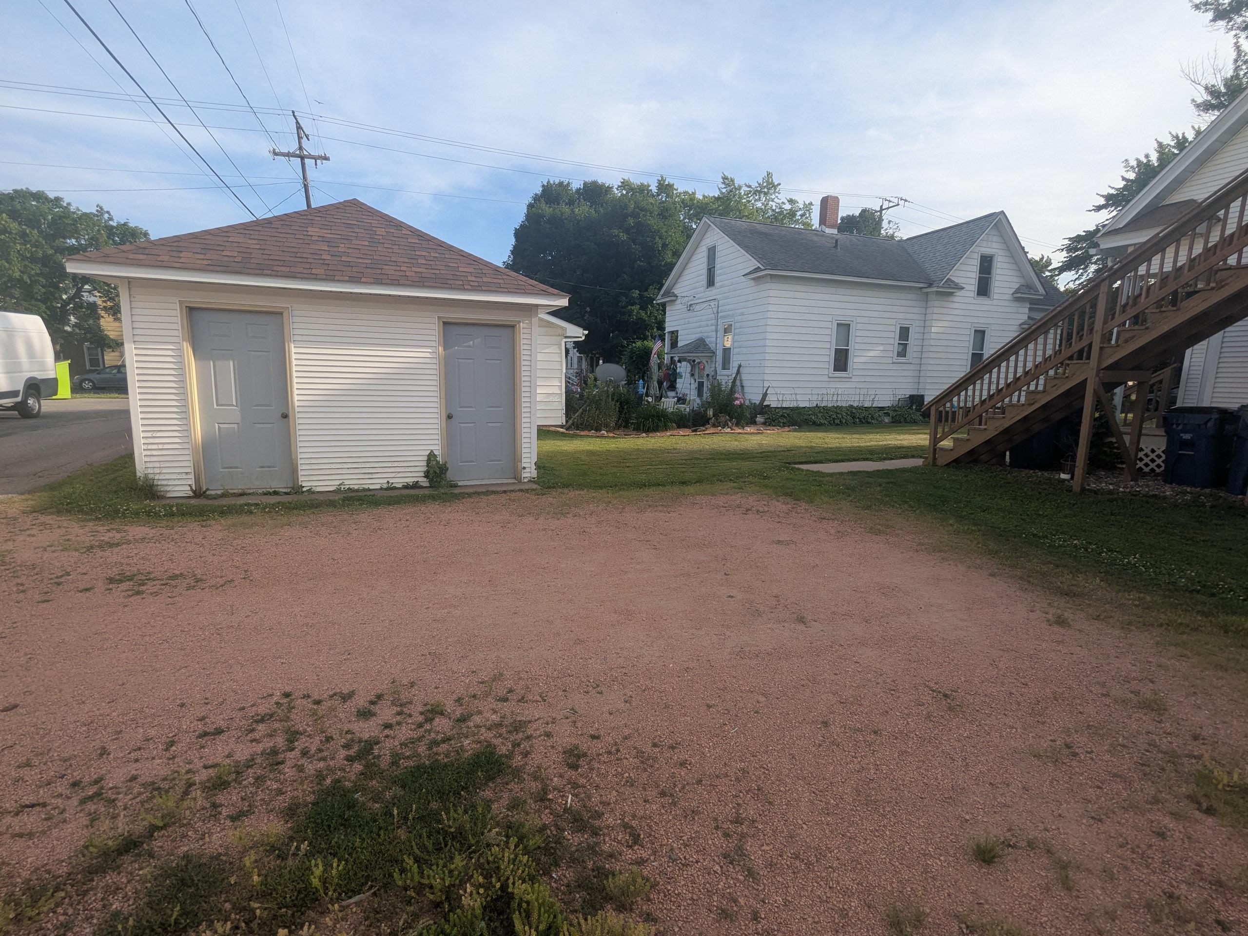 635 S 4th Avenue Property Photo 18