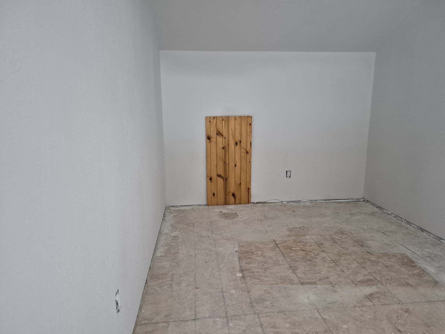 12050 Wren Road Property Photo 44