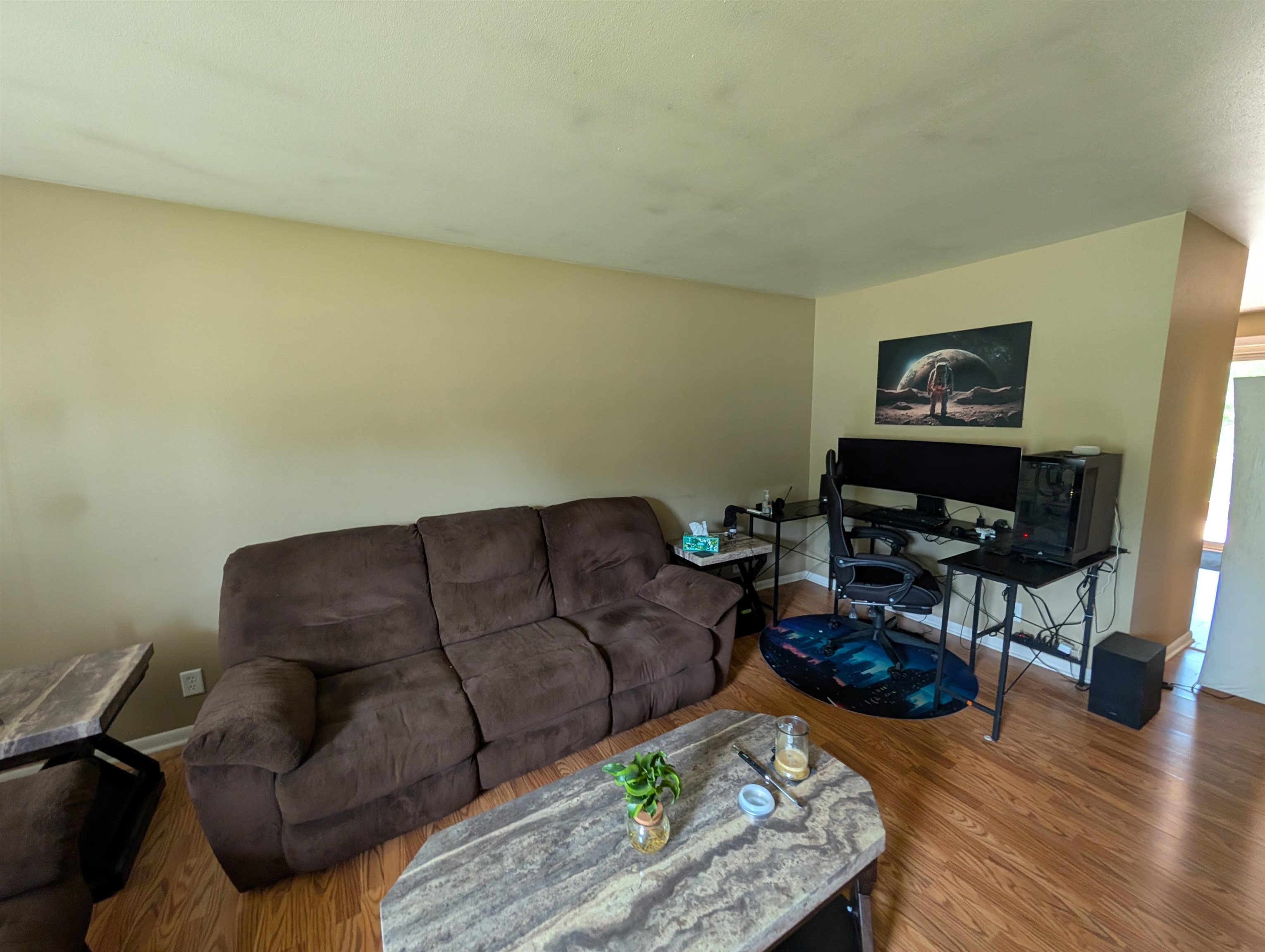 6611 Lang Lane Property Photo 3