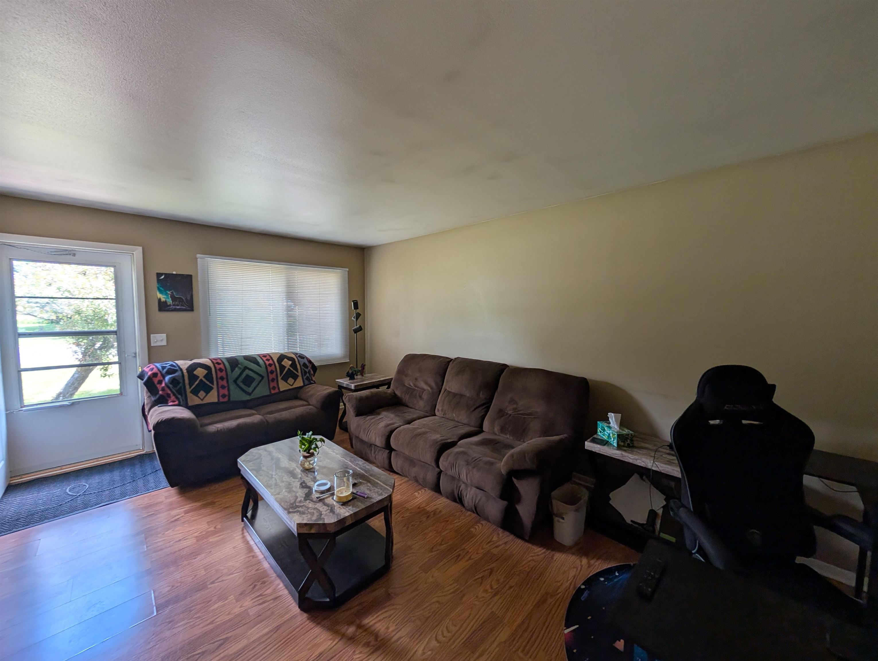6611 Lang Lane Property Photo 4