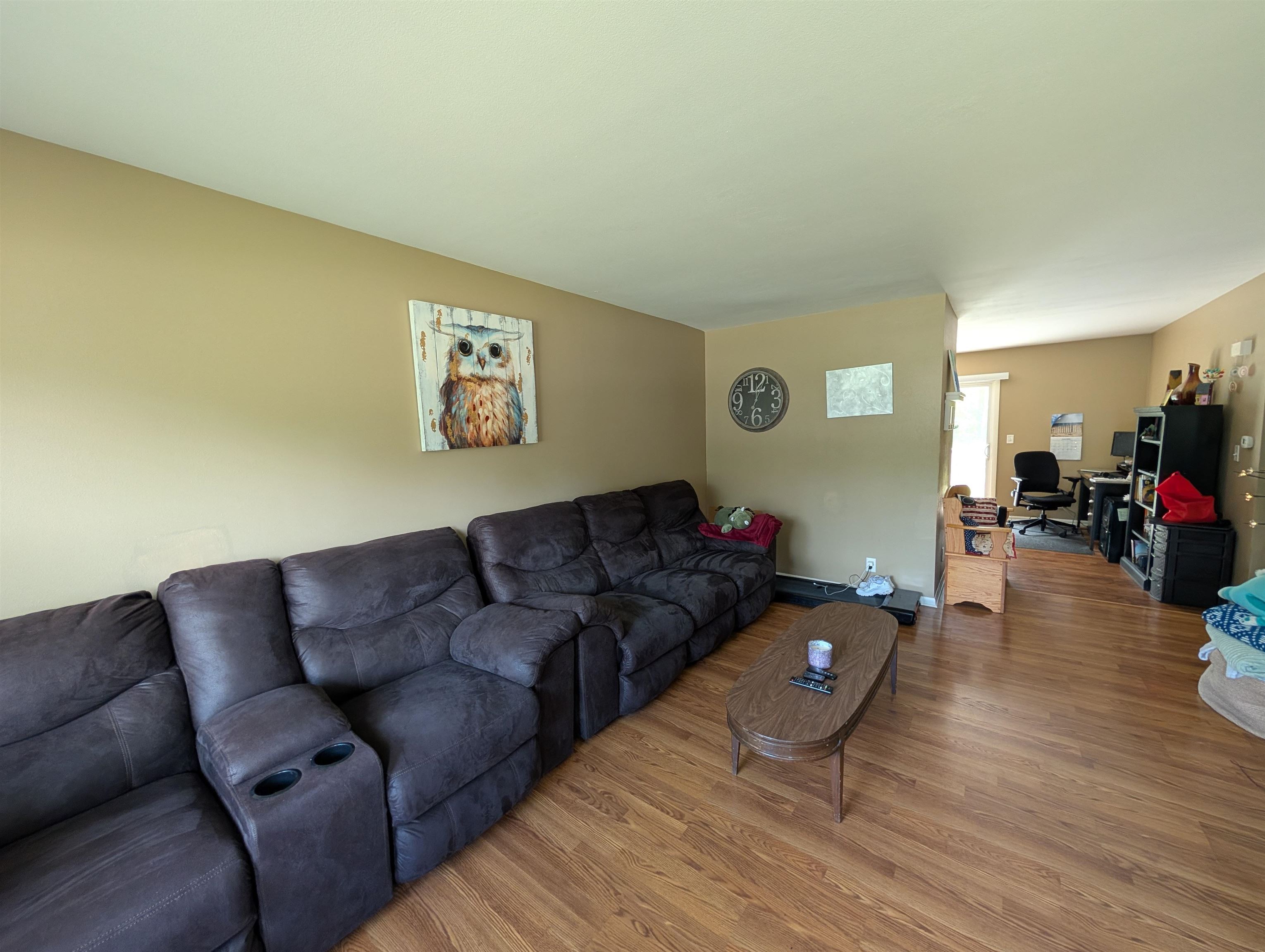 6615 Lang Lane Property Photo 3