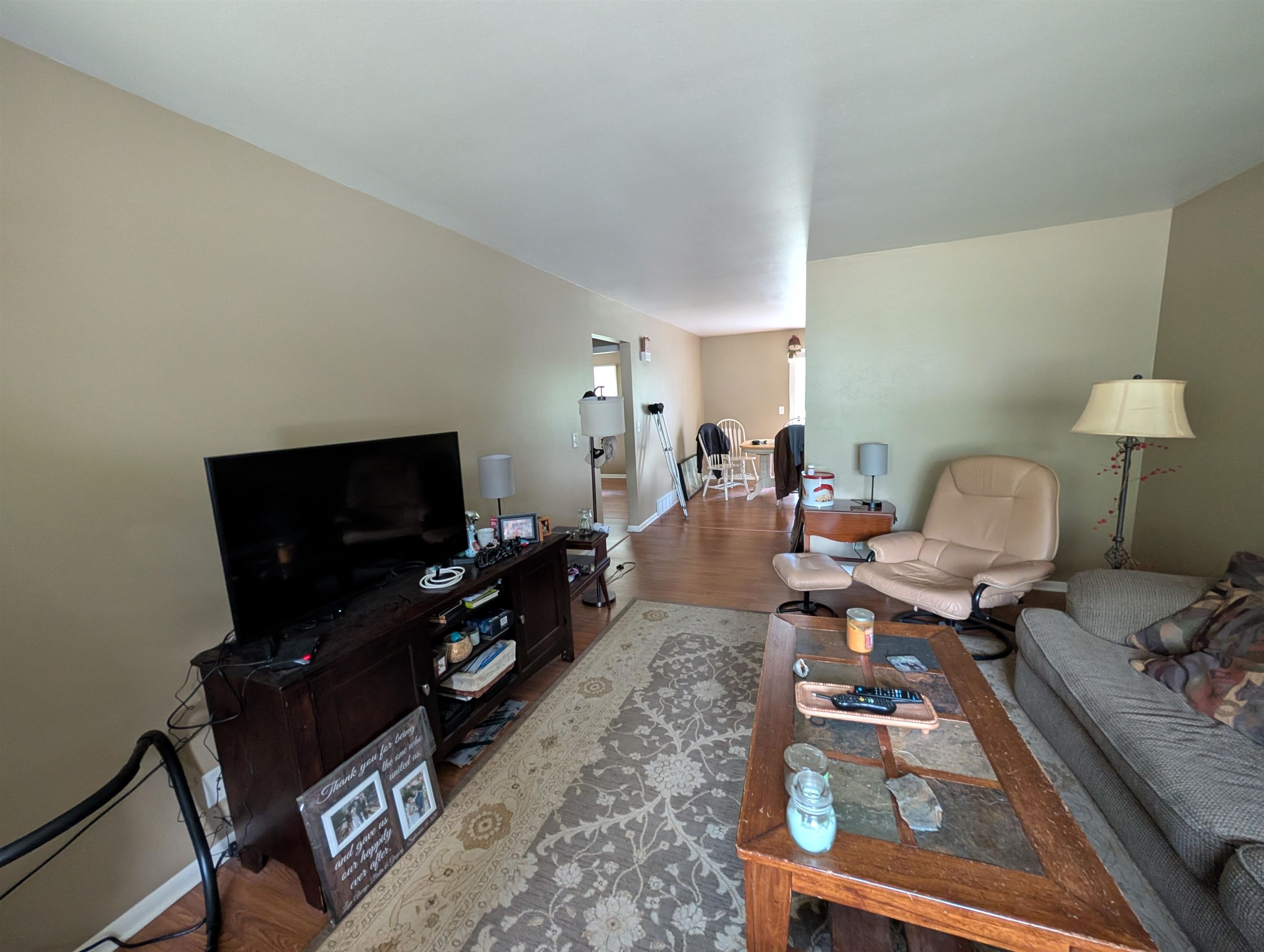 6615 Lang Lane Property Photo 11