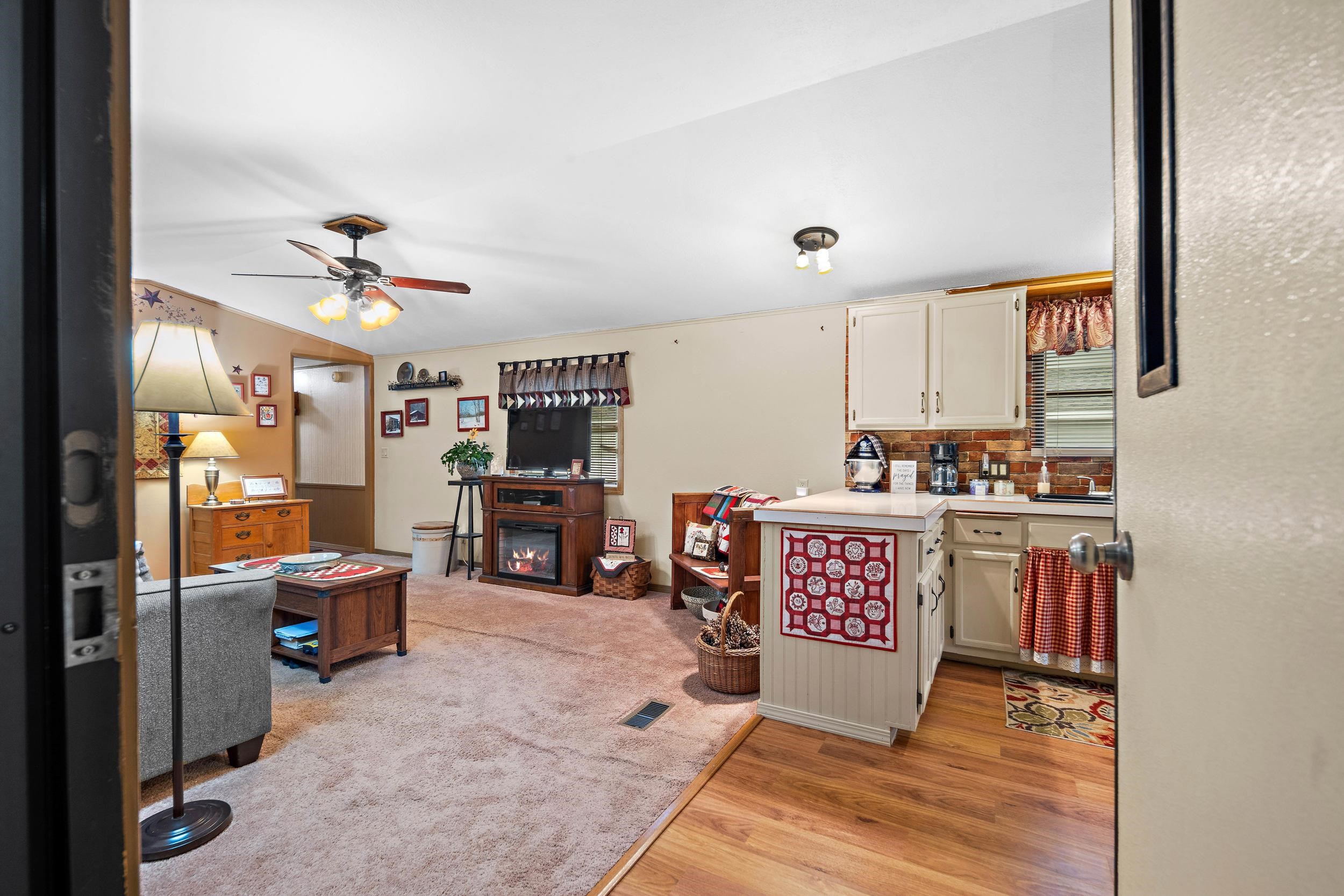 3641 Haga Drive Property Photo 4