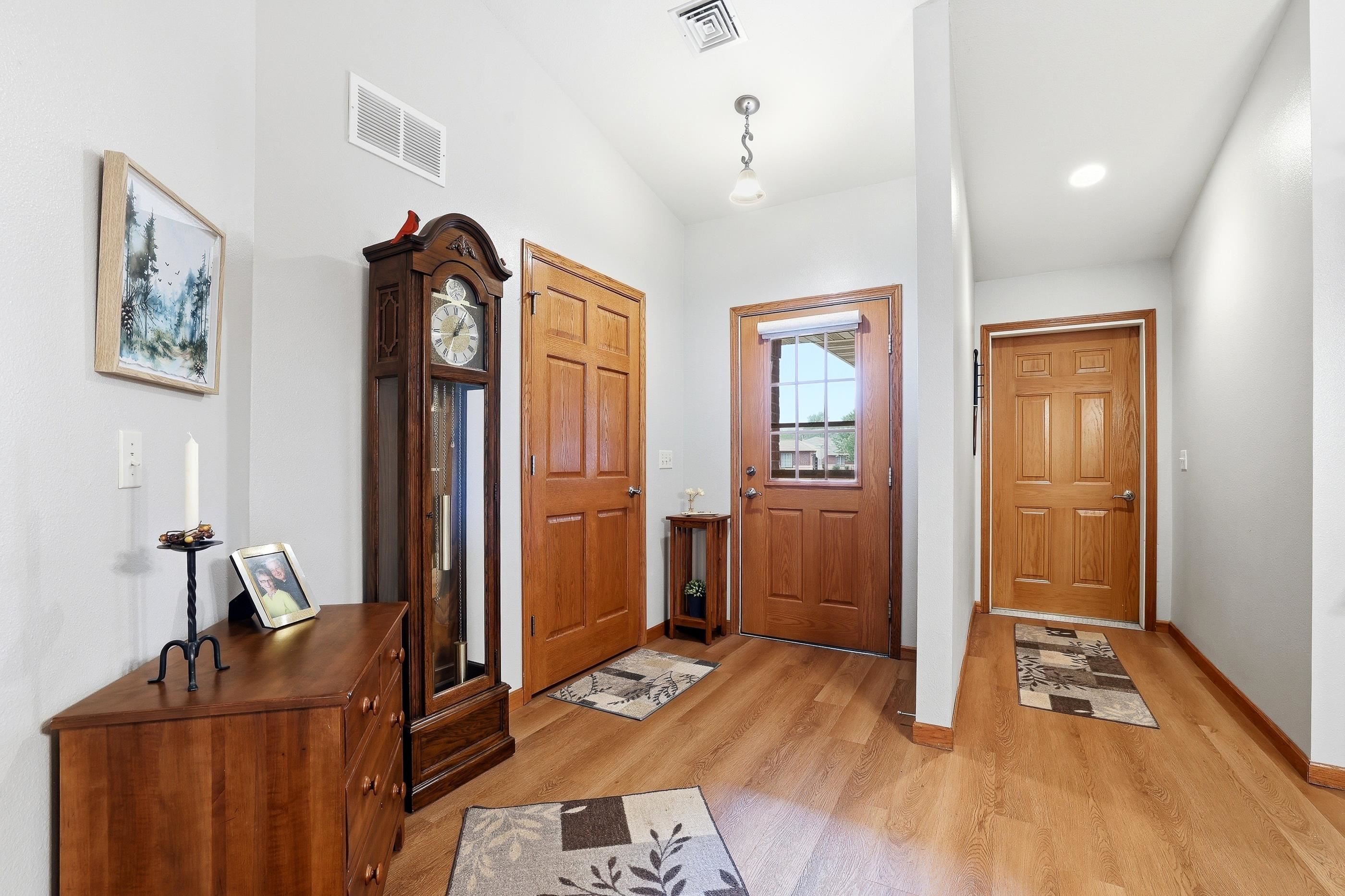 1909 Bluebell Lane Property Photo 5