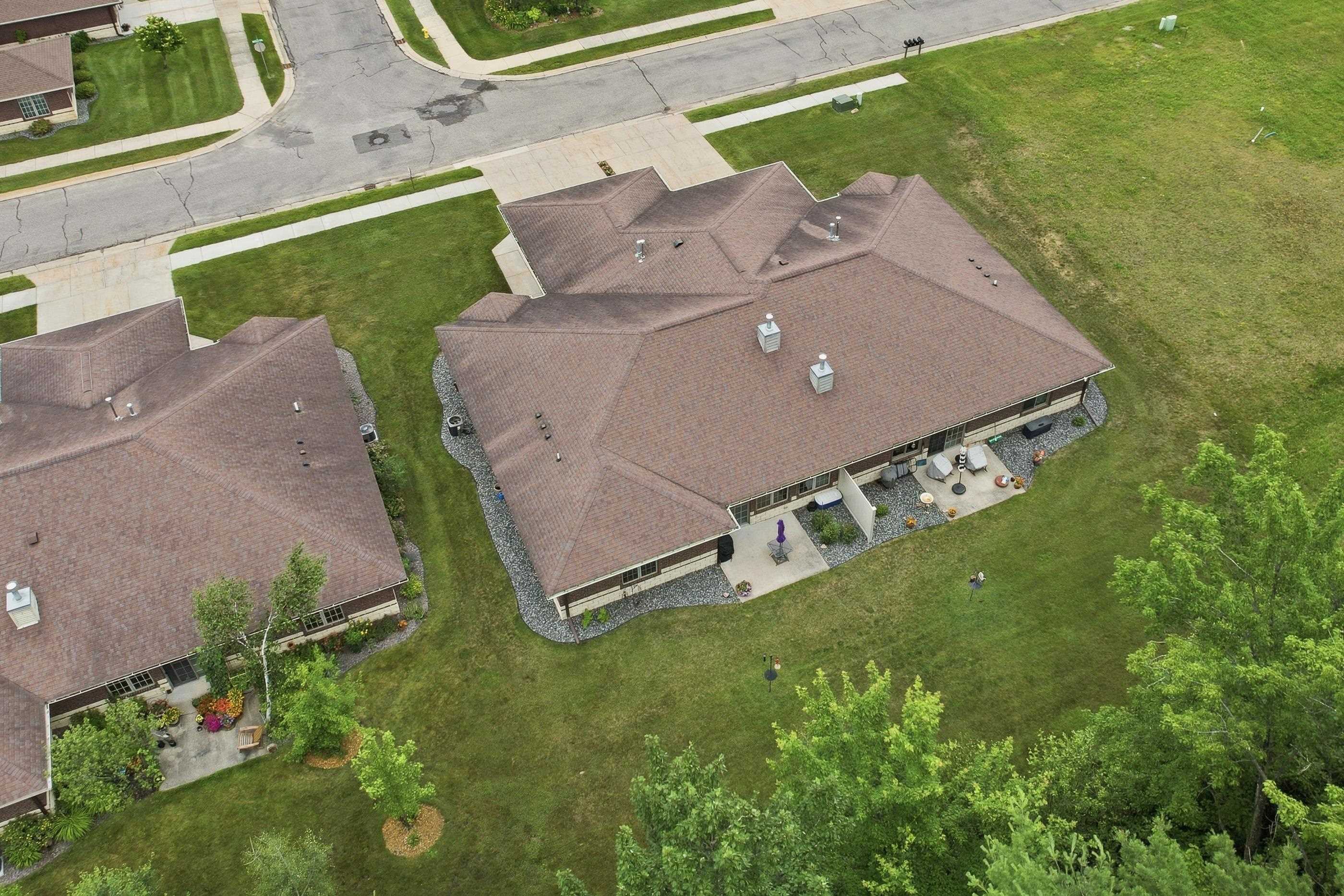 1909 Bluebell Lane Property Photo 41